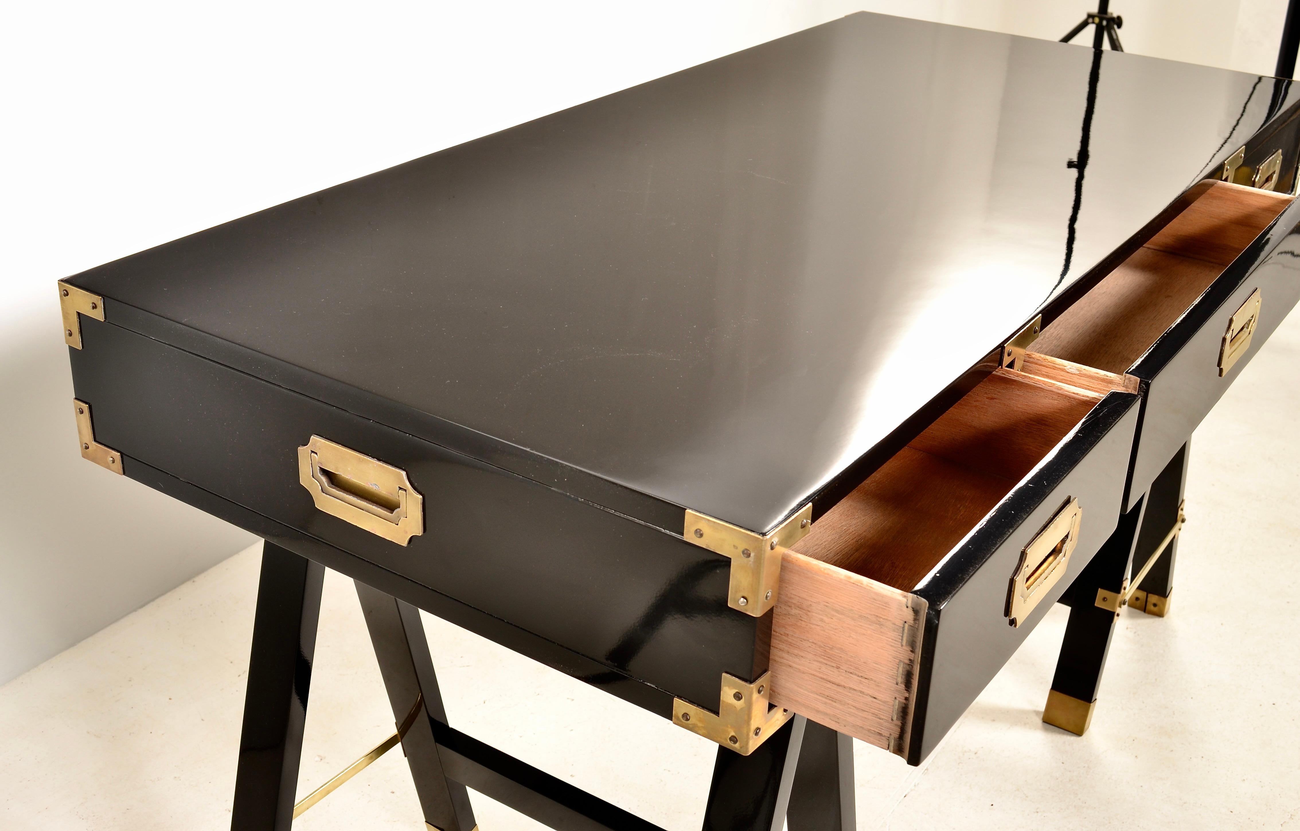 Mid-20th Century Campaign-style Desk in Gloss Lacquer, USA c 1960s For Sale