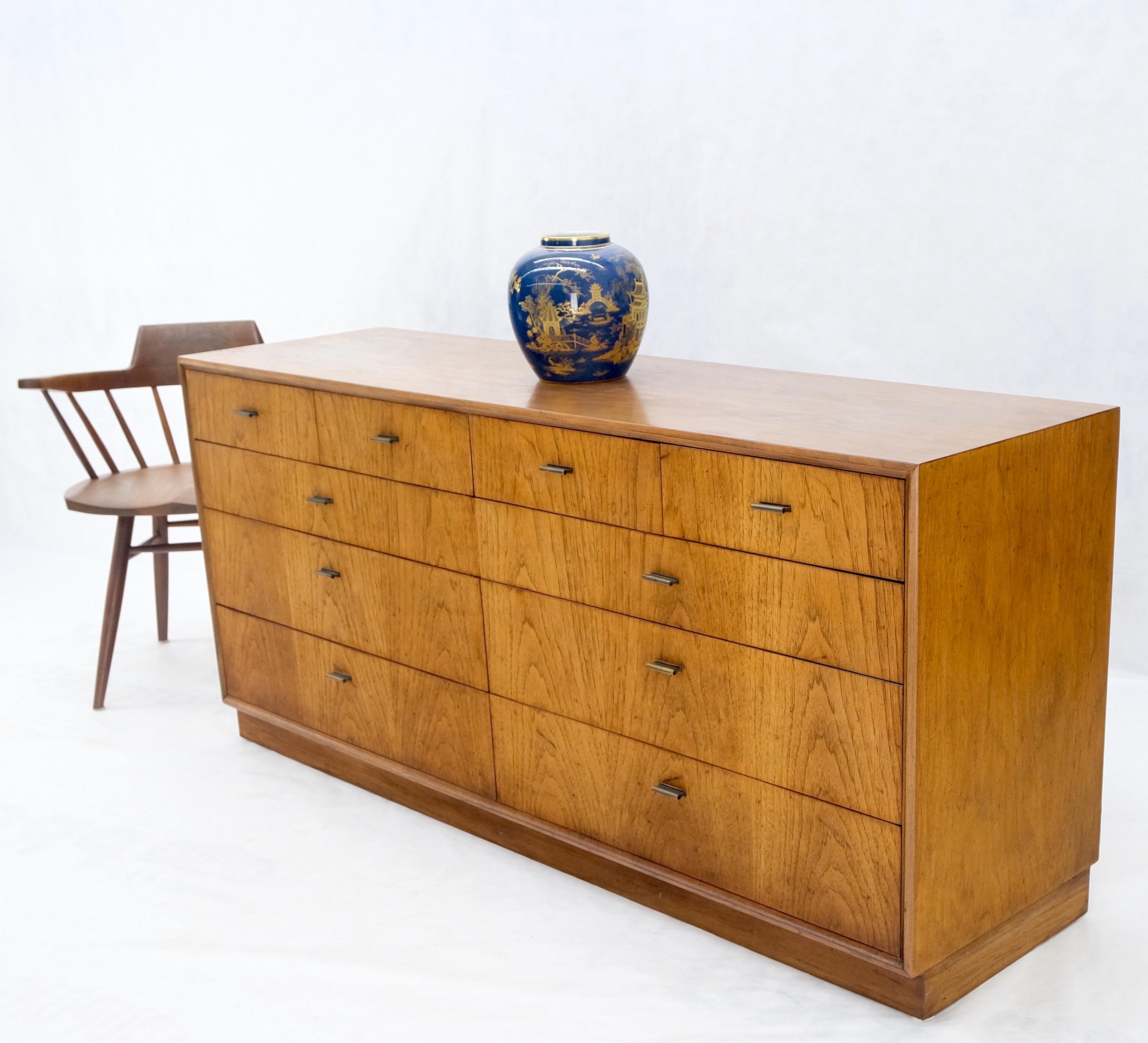 Campaign Style Mid Century Modern 10 Drawers Long Dresser Credenza Mint! For Sale 7