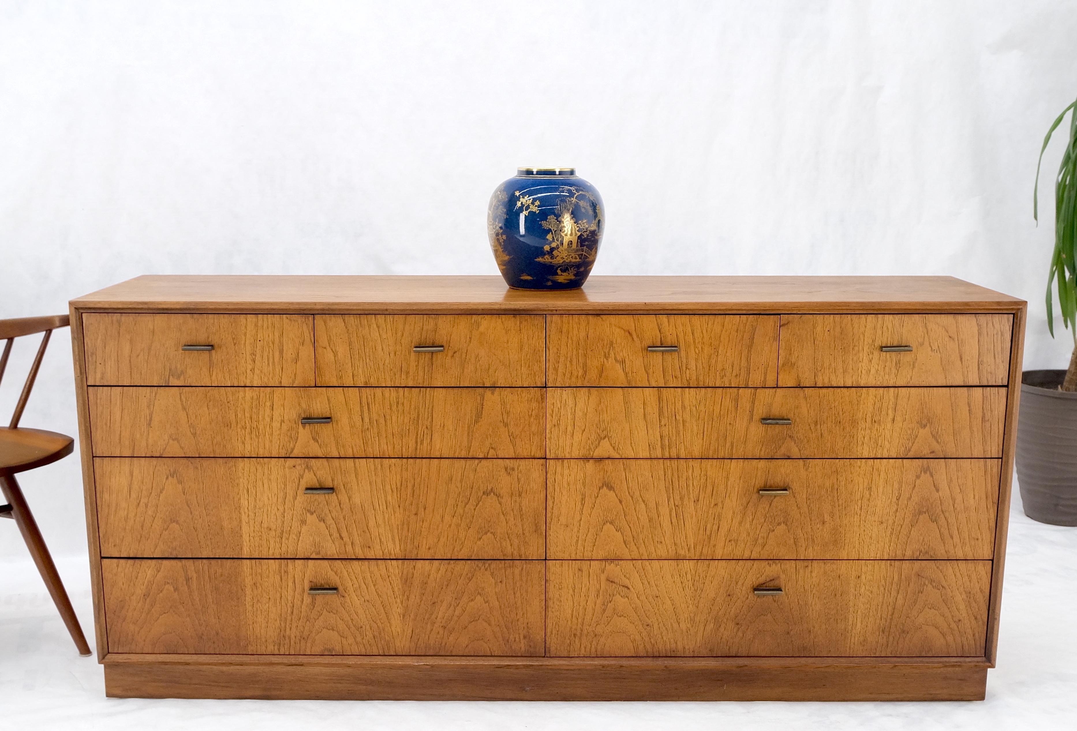 Campaign Style Mid Century Modern 10 Drawers Long Dresser Credenza Mint! For Sale 8