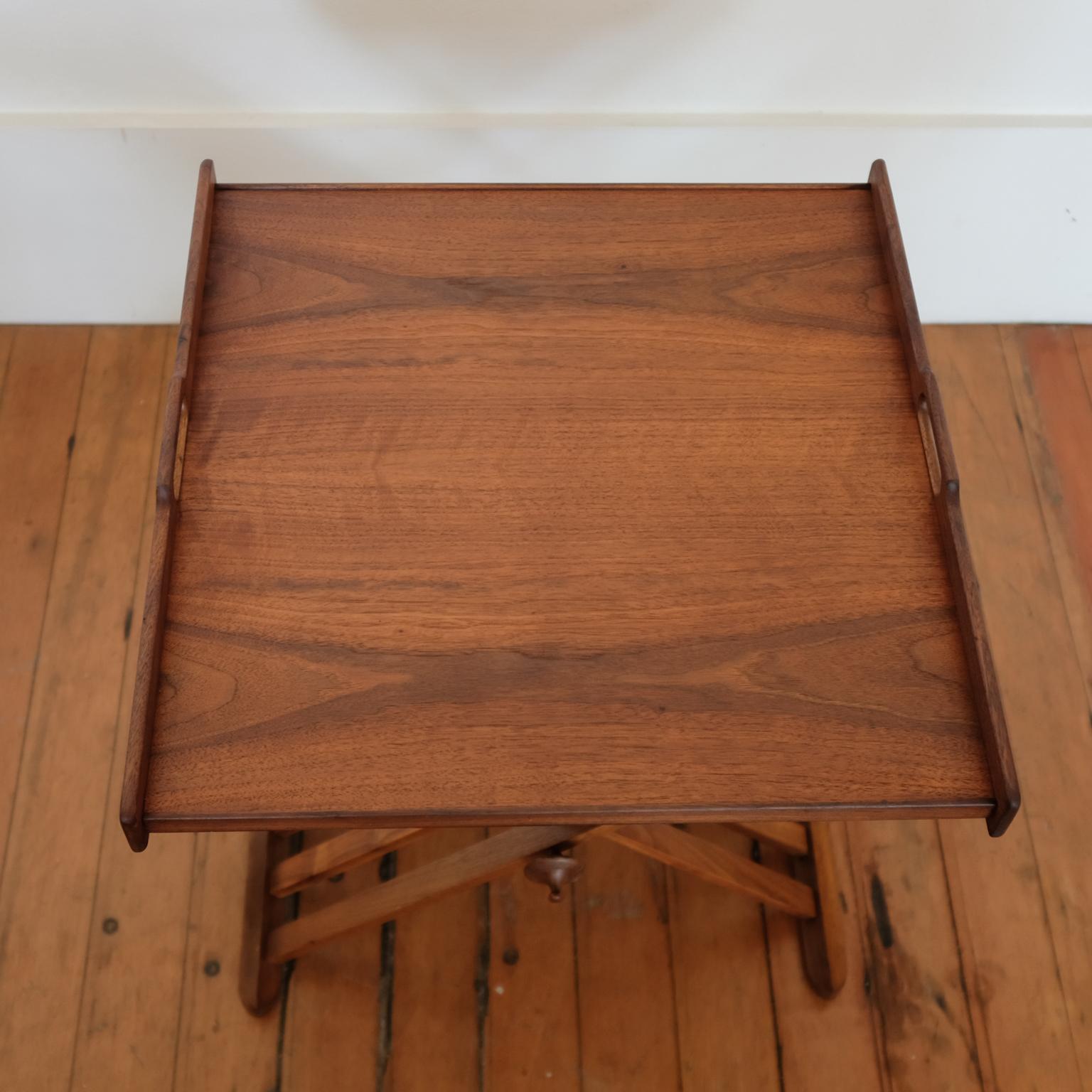 Campaign Tray Table by Kipp Stewart and Stewart McDougall In Good Condition In San Diego, CA