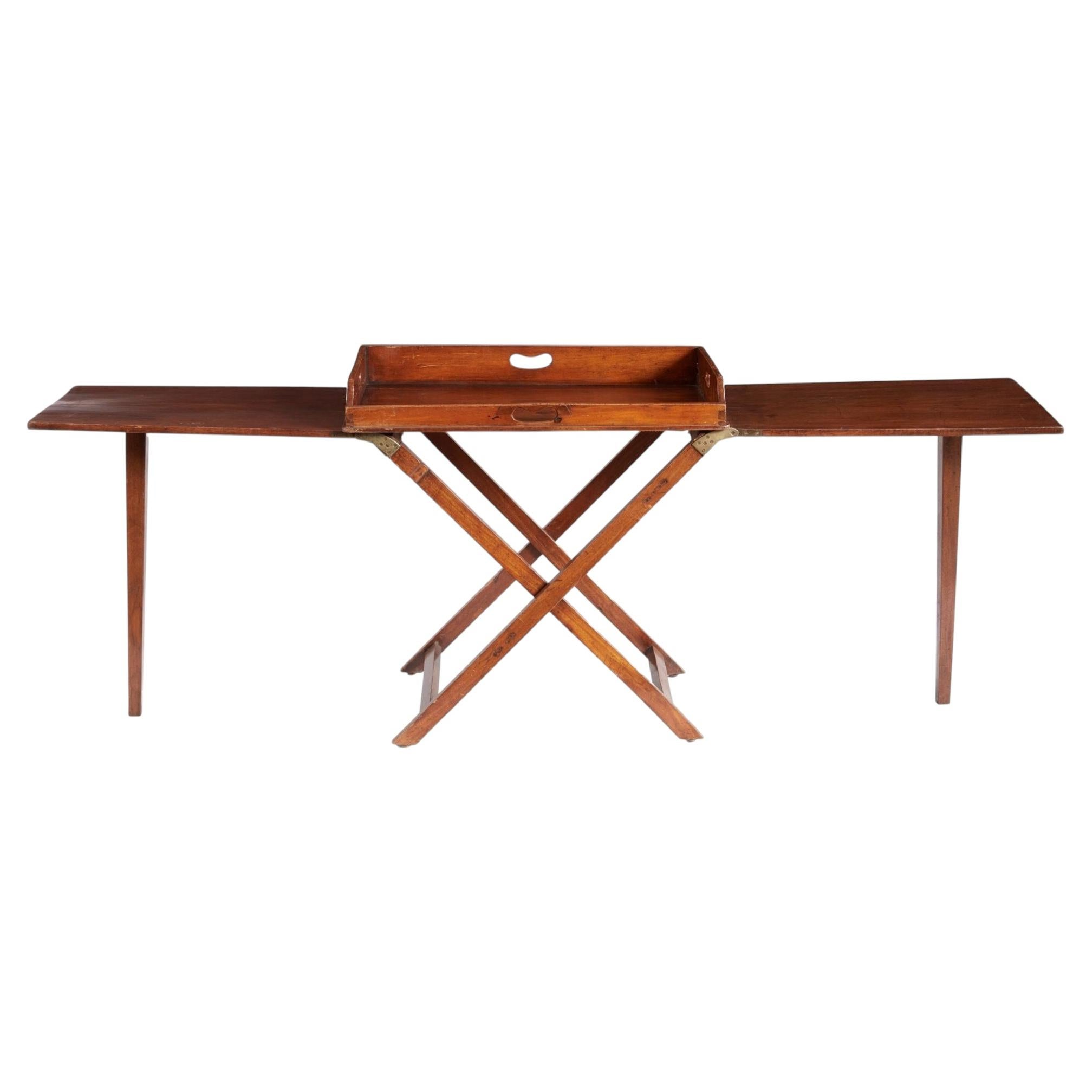 Mesa con bandeja de campaña en venta