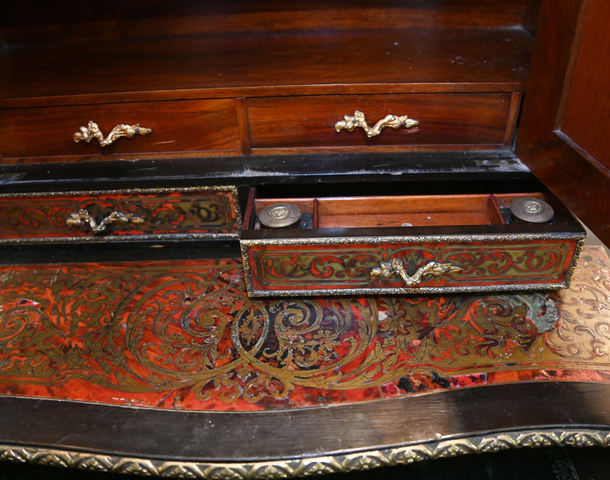 Scrivania con cassapanca di Wellington 1840 in vendita 6