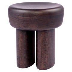 Taburete Campala - Talla S, artesanía de madera maciza con diseño atrevido y escultural