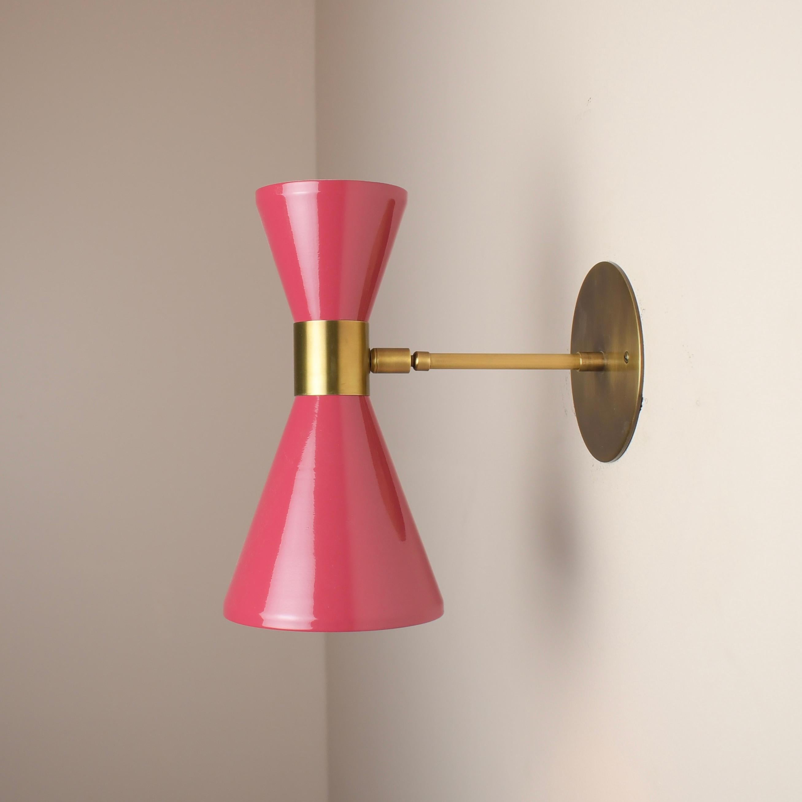 plug in wall sconce
