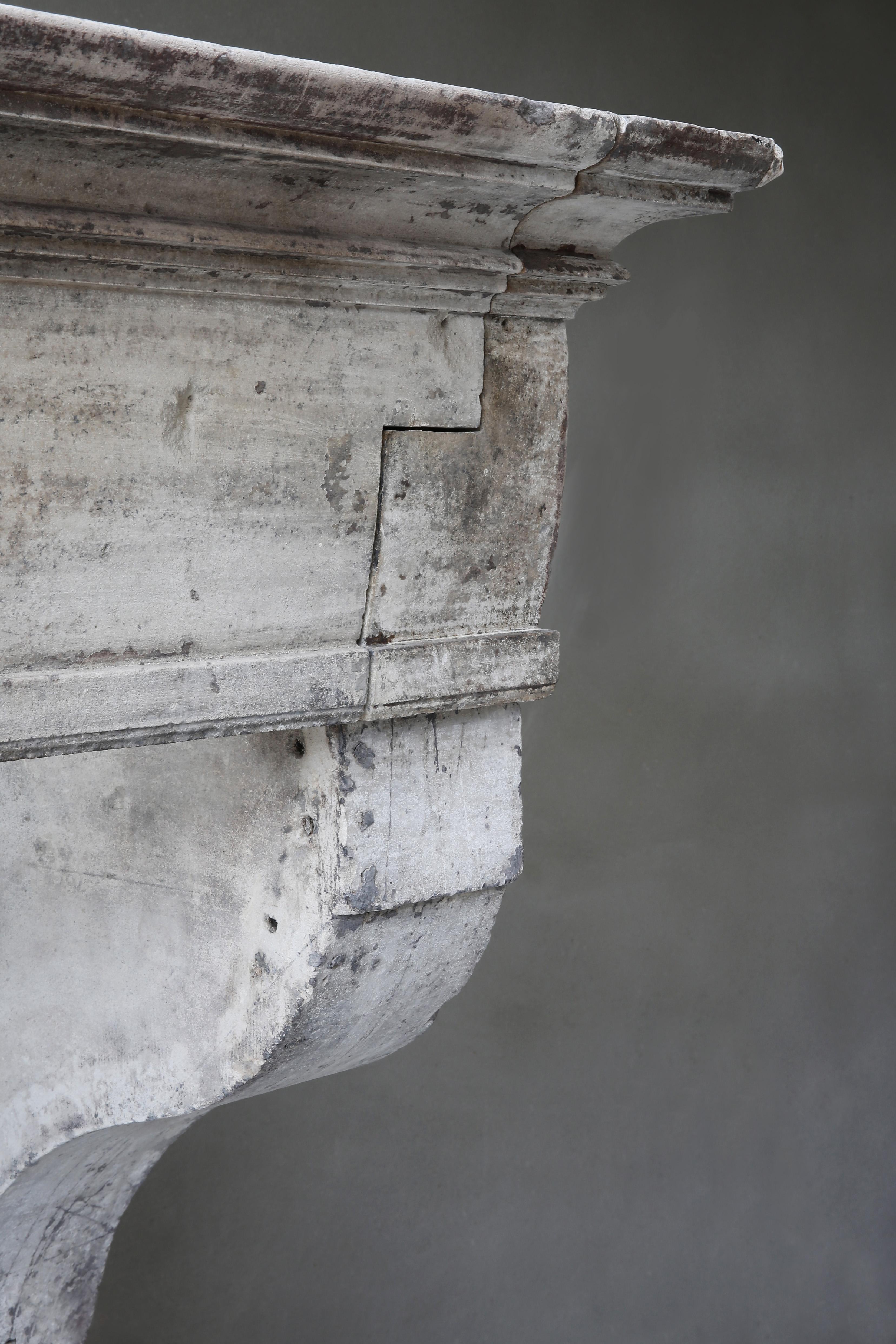 Campangarde Style Mantel from the 19th Century of French Limestone 3