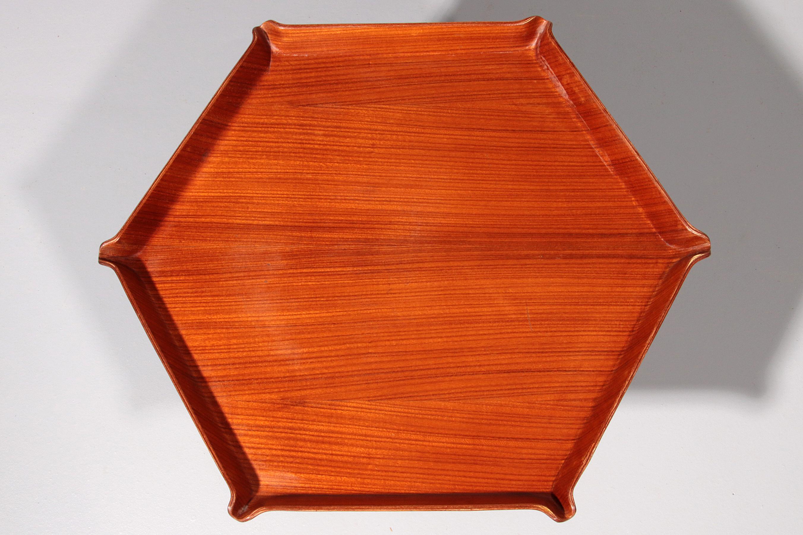 Campo & Carlo Graffi Coffee Table 1950's In Good Condition For Sale In Oirlo, LI