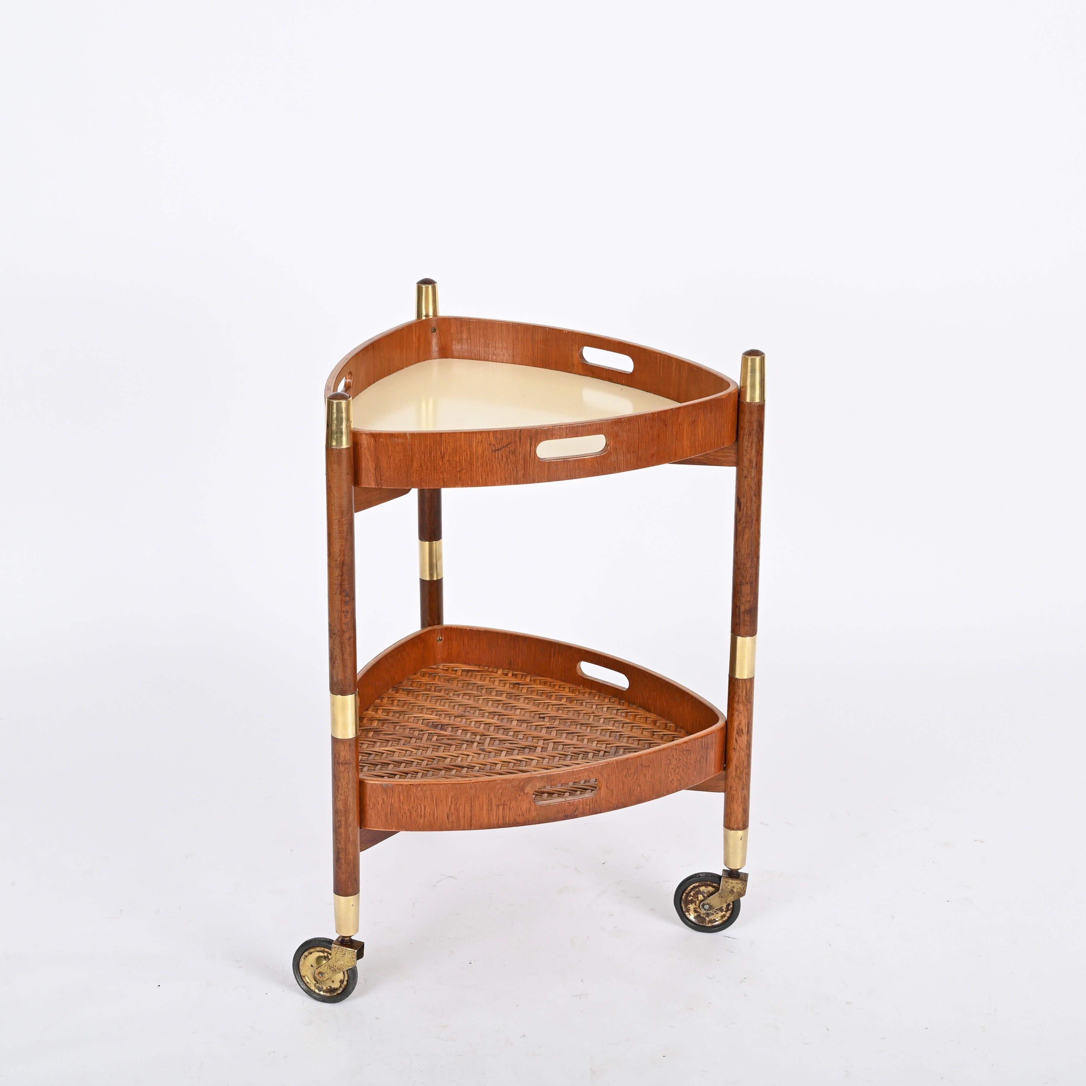 Campo e Graffi Bar Cart w/ Removable Tray in Teak and Brass, Italy 1960s In Good Condition For Sale In Roma, IT