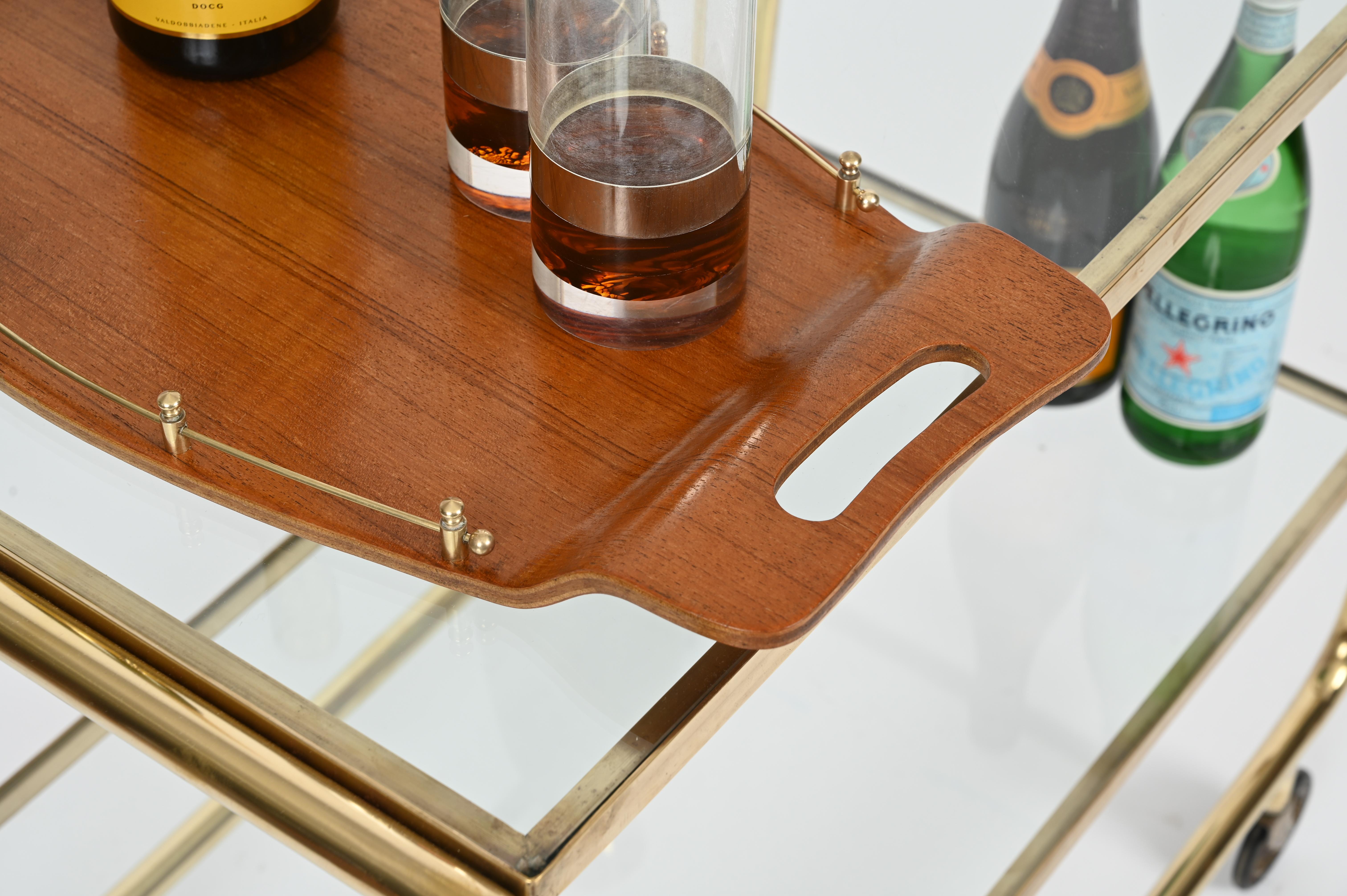 Vassoio da portata Campo & Graffi in teak curvato e ottone, Italia, anni '50 in vendita 1