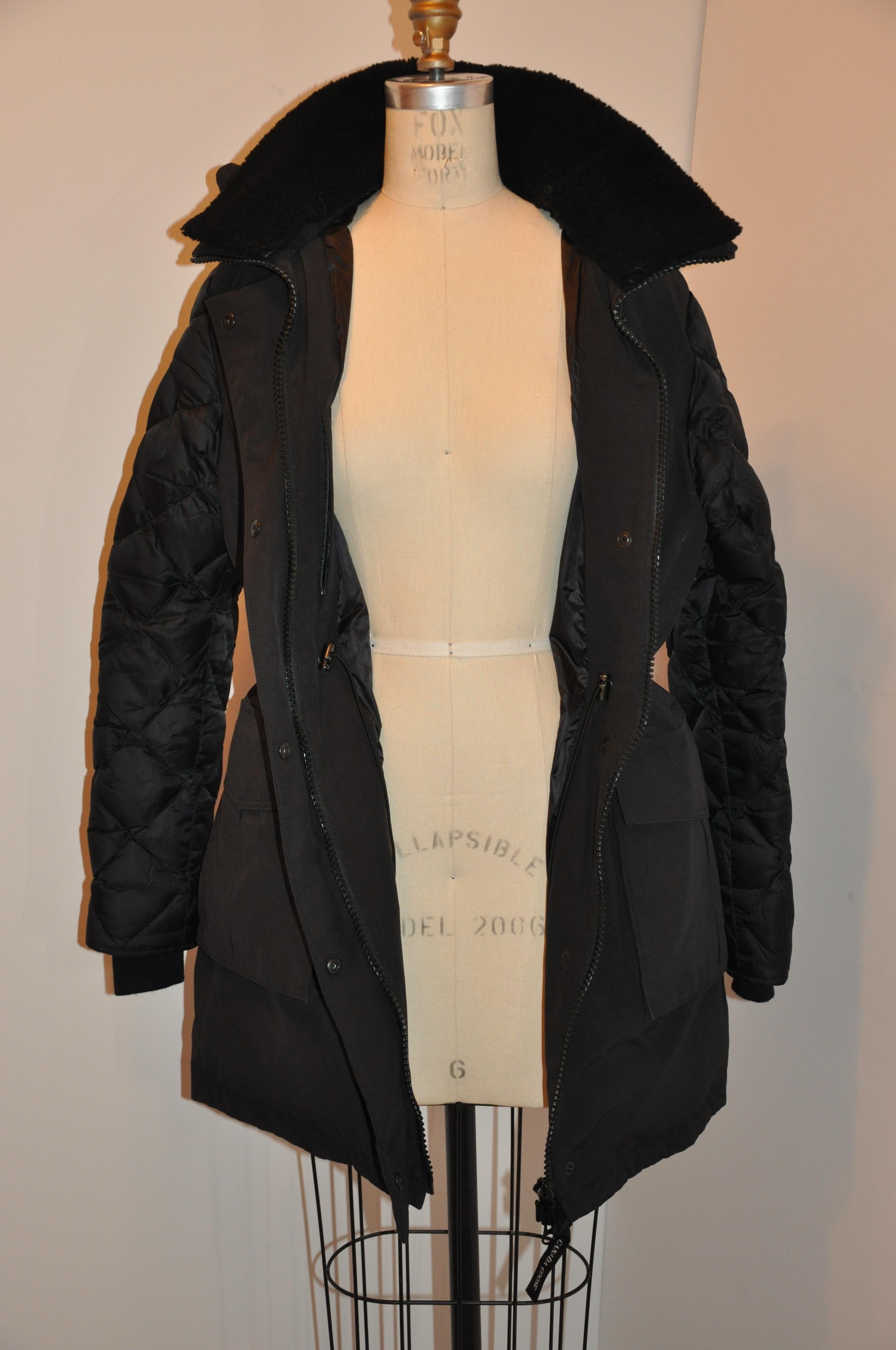 Canada Goose 'Arctic Program' Black Quilted Accent Removable Hooded Down Jacket For Sale 7