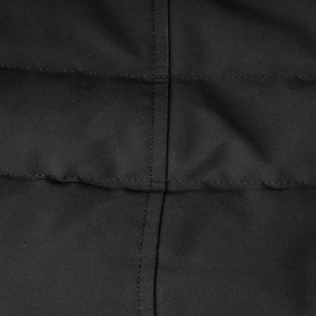 Noir Canada Goose Black Coyote Fur Trim Down Coat Size XS en vente