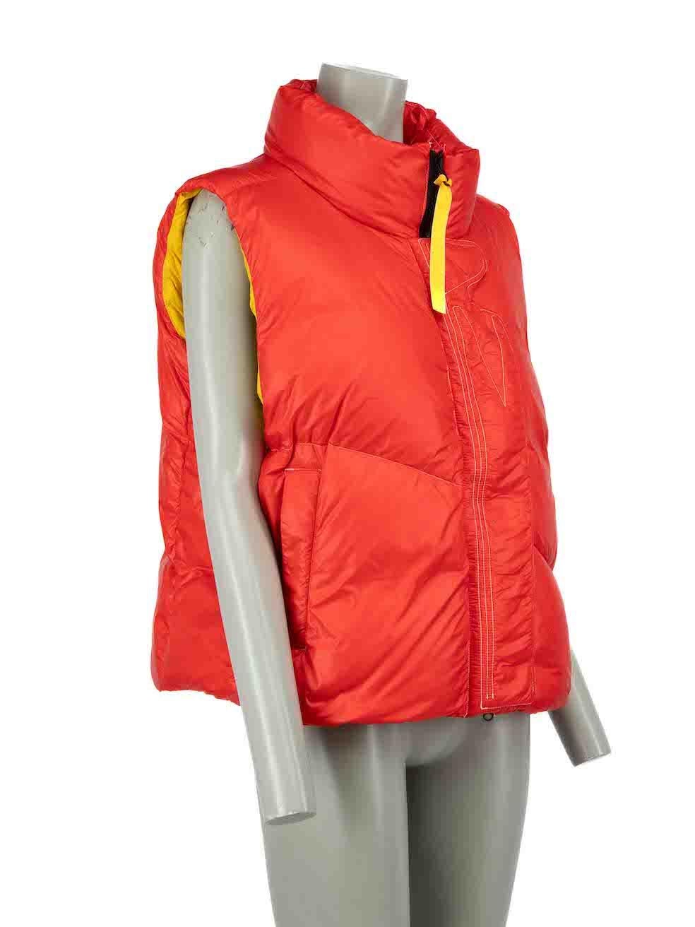 CONDITION is Never worn, with tags. No visible wear to jacket is evident on this new Canada Goose x Pyer Moss designer resale item.

Details
Canada Goose x Pyer Moss
Red
Synthetic
Down puffer gilet
Zip and snap button fastening
2x Side pockets
Made