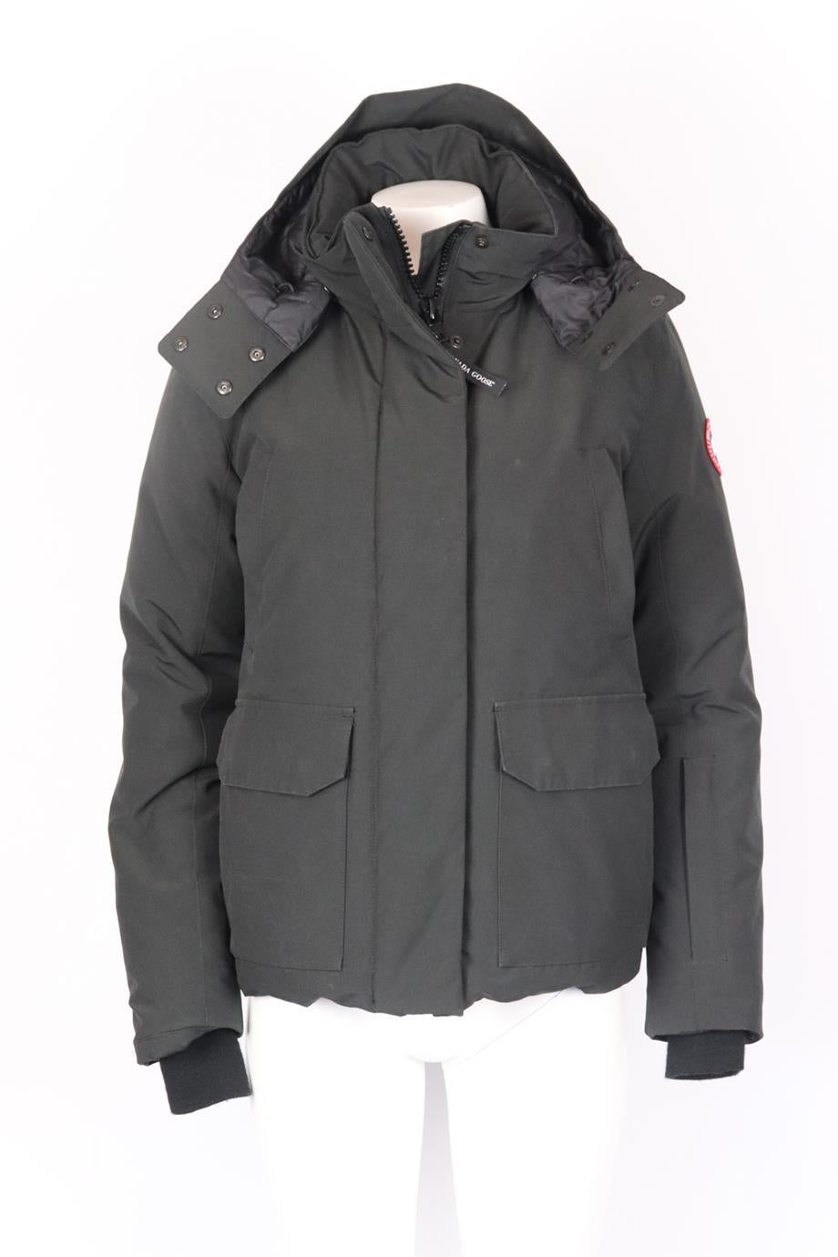 Canada Goose hooded padded shell down jacket. Black. Long sleeve, crewneck. Zip fastening at front. 85% Polyester, 15% cotton; lining: 100% nylon: filling: 80% down, 20% feather; padding: 100% polyester. Size: Large (UK 12, US 8, FR 40, IT 44).