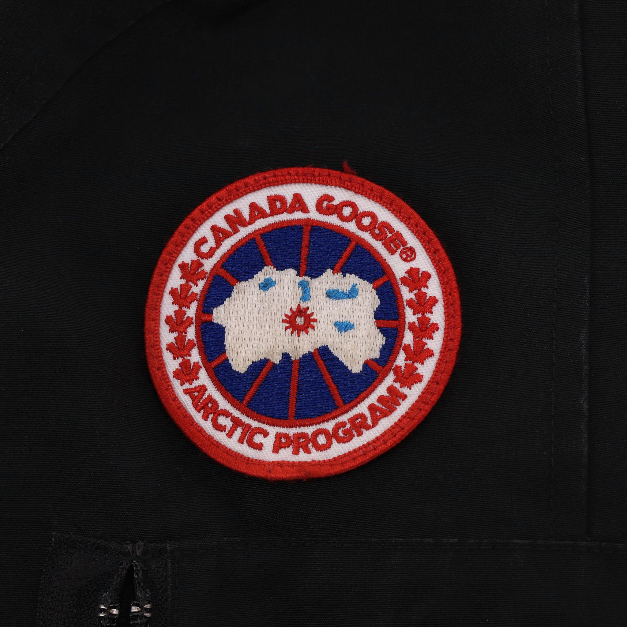 Women's Canada Goose Montebello Down Parka Jacket With Fur Trimmed Hood