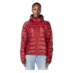 Canada Goose Cappotto con cappuccio trapuntato rosso taglia S Canada Goose Cappotto con cappuccio trapuntato rosso taglia S