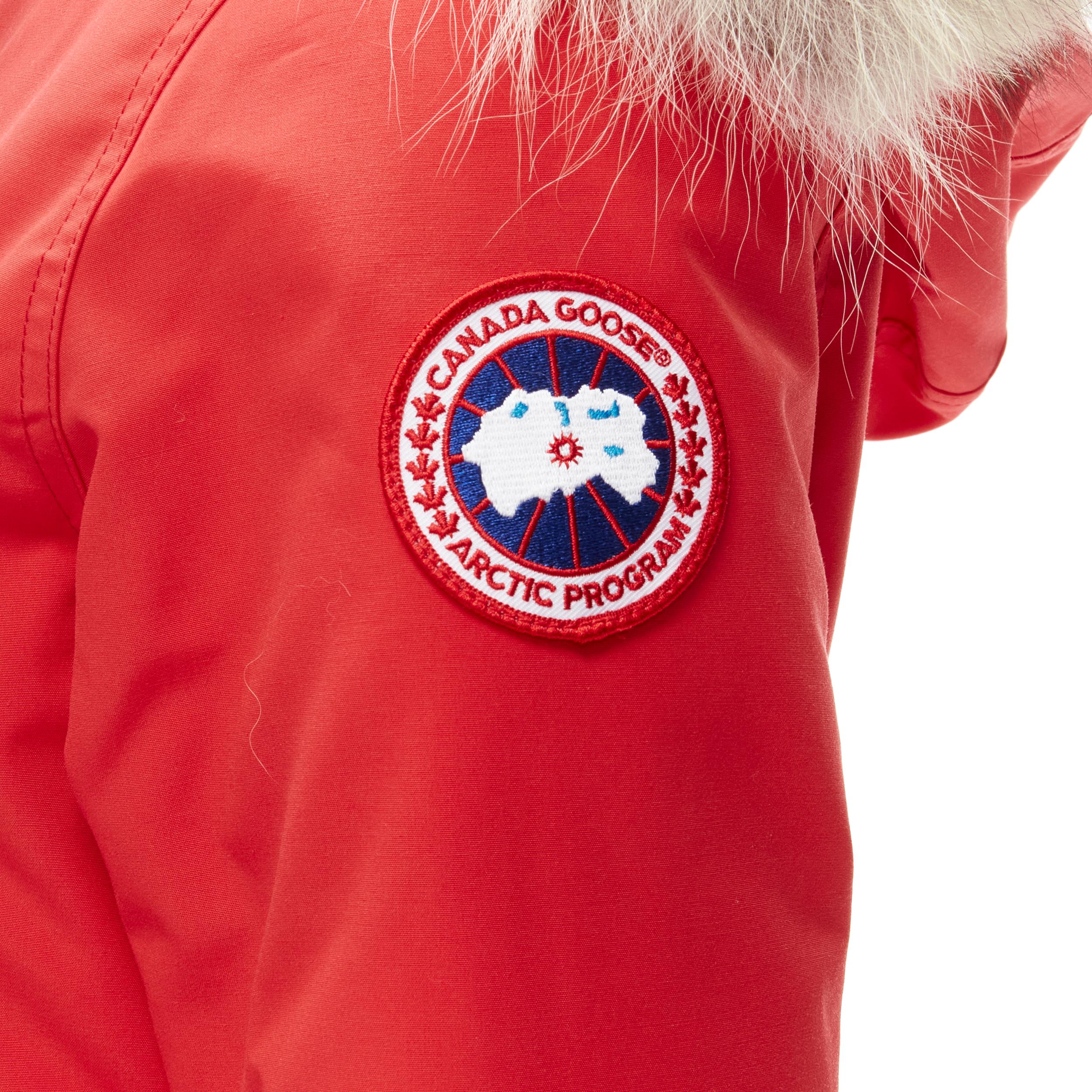 CANADA GOOSE Trillium Parka Fusion Fit Red duck down puffer jacket XS 
Reference: ANWU/A00474 
Brand: Canada Goose 
Material: Nylon 
Color: Red 
Pattern: Solid 
Closure: Zip 
Extra Detail: 80% down, 20% feather. Trilliam Parka with a subtly cinched