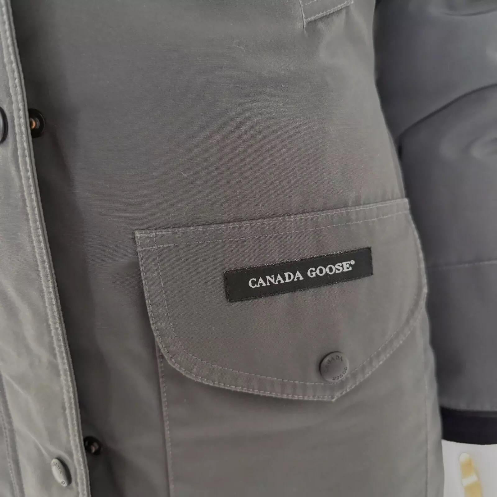 Canada Goose Mujer Chaqueta de invierno Trillium Parka grafito Talla S Seminuevo en Bueno estado para la venta en Montreal, Quebec