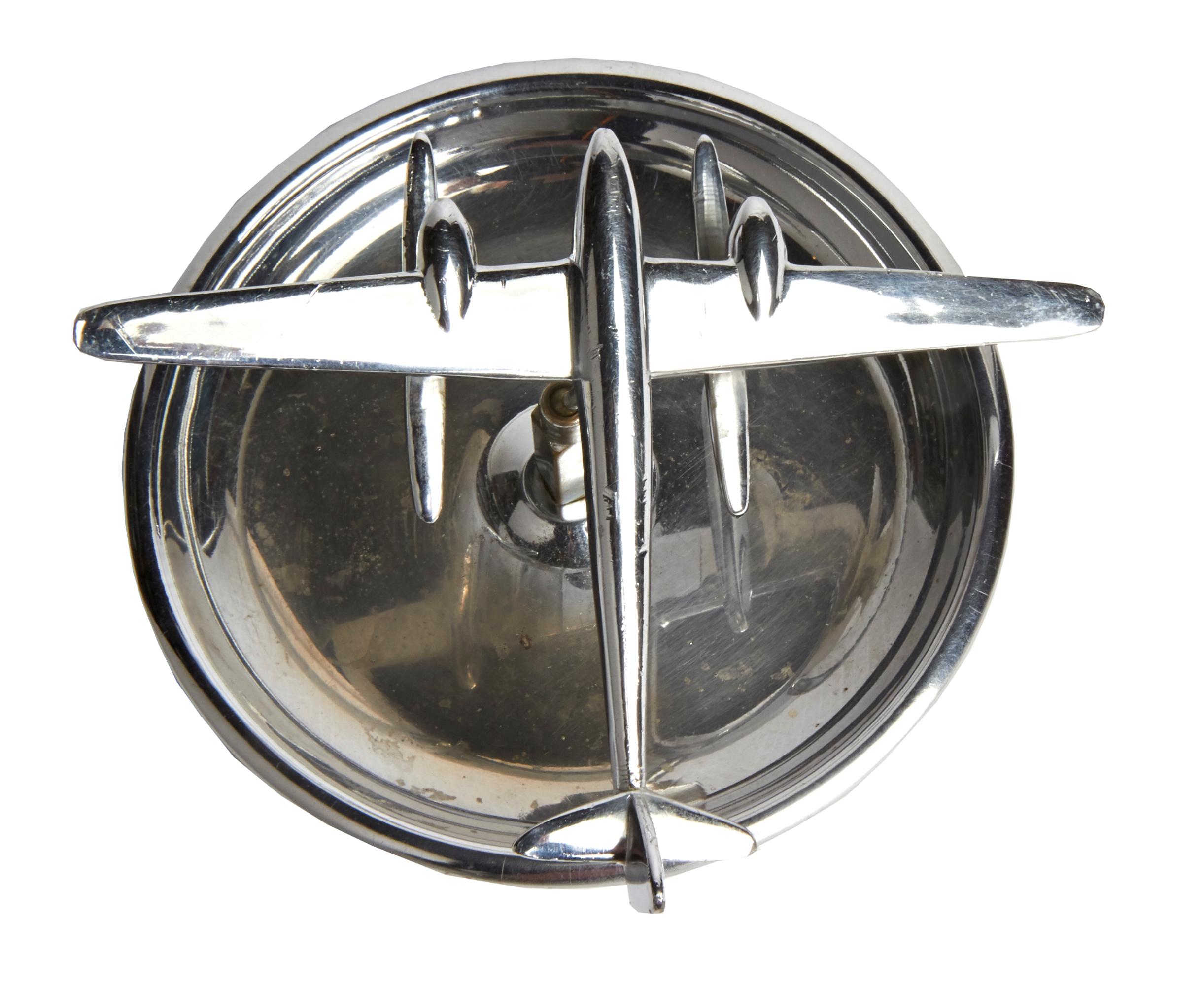 Canadian Art Deco Chrome Figurative Ashtray with Articulated Seaplane  In Good Condition In Port Hope, ON