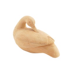 Canadian carved pine duck form box, 1950