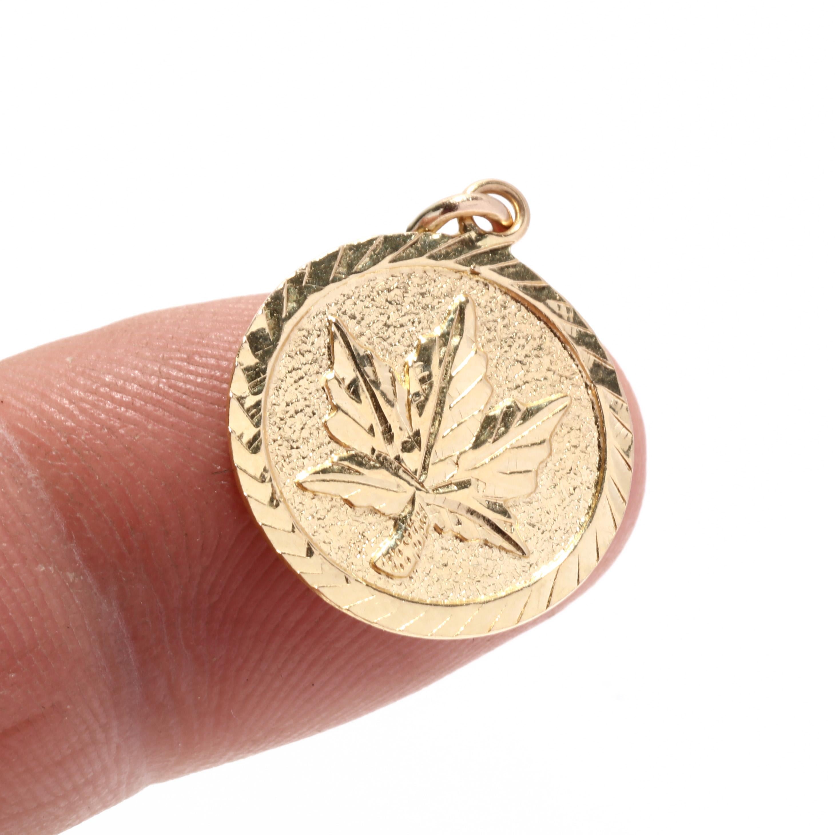 Canadian Maple Leaf Charm, 14K Gold, Round Medallion Charm, Simple Maple Leaf In Good Condition In McLeansville, NC