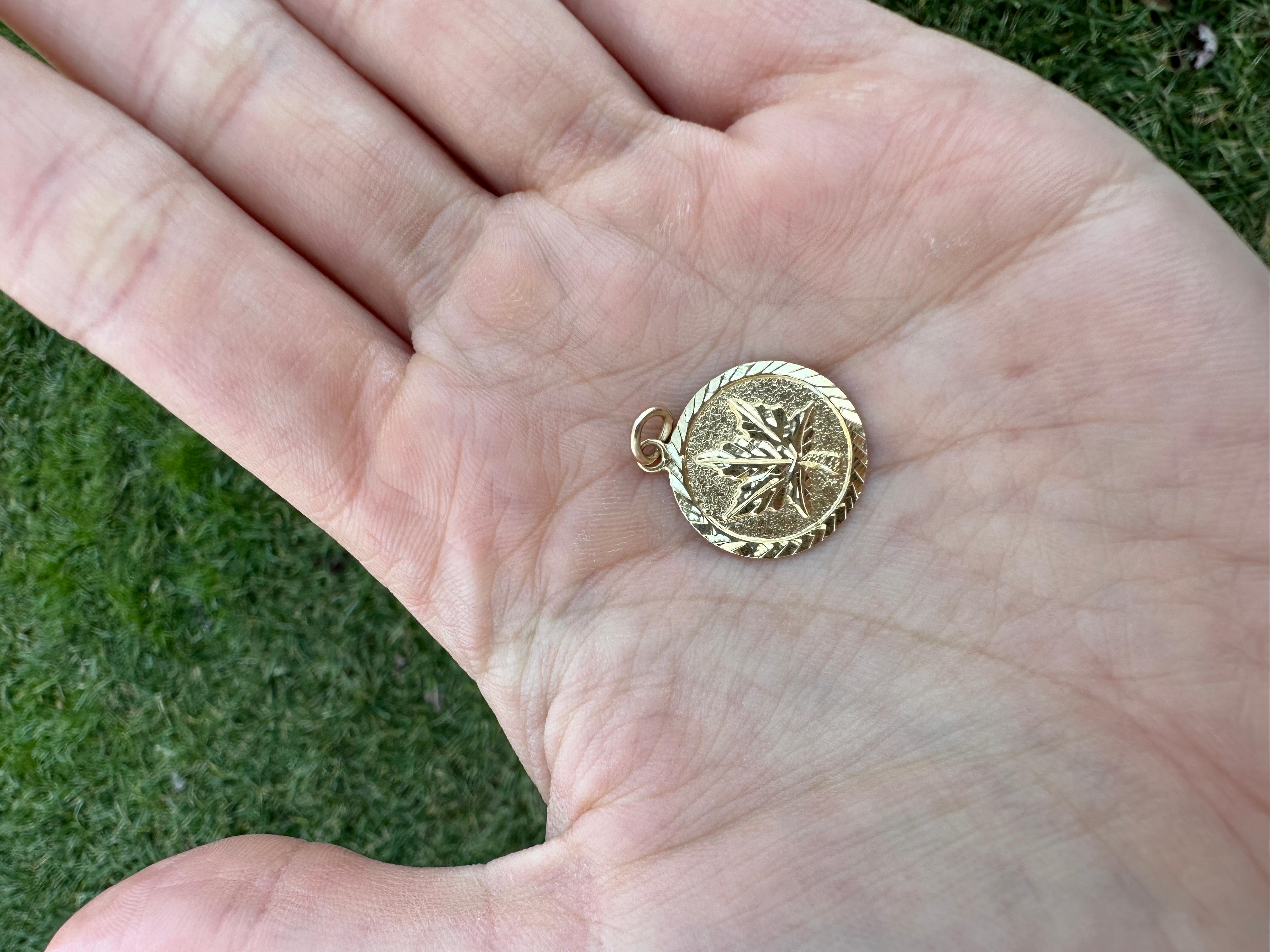 Canadian Maple Leaf Charm, 14K Gold, Round Medallion Charm, Simple Maple Leaf 1