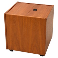 Kanadischer Rollaktenschrank aus Teakholz im Mid-Century-Modern-Stil, um die 1970er Jahre