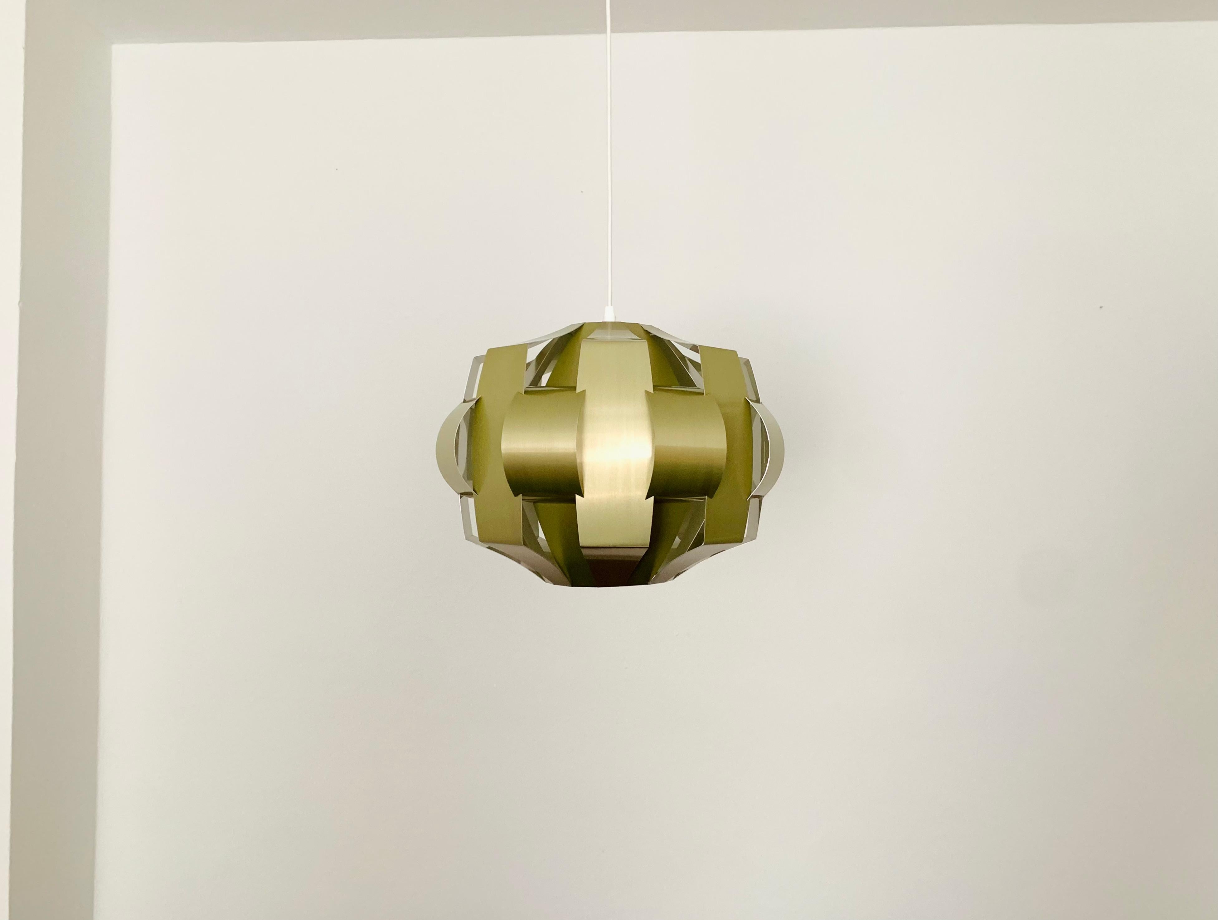 Canadian Origami Metal Pendant Lamp In Good Condition For Sale In München, DE
