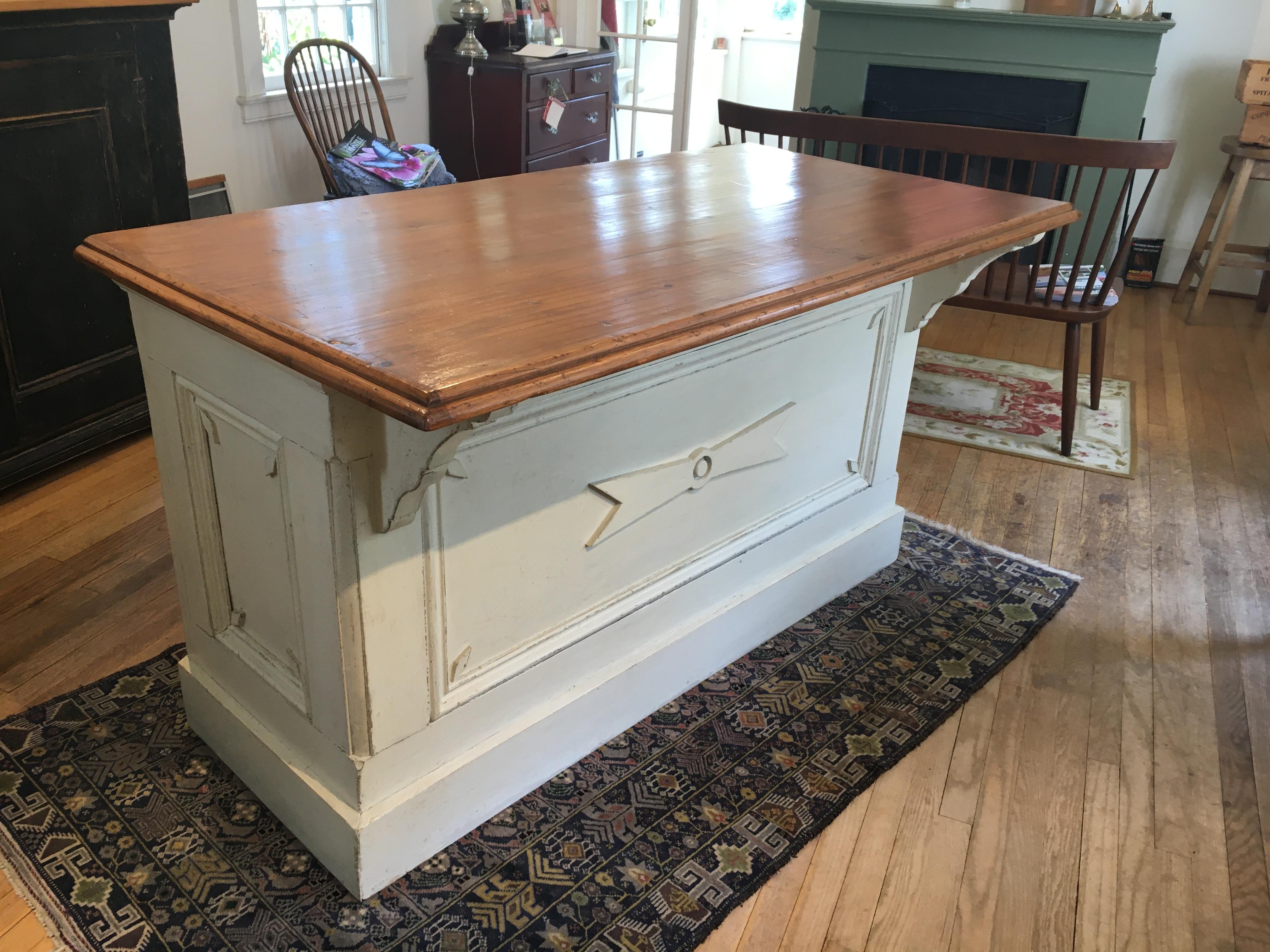 Circa reproduction - This Canadian antique dealer makes us store counters from 100% old parts and with the support of a well known architect in Quebec. the drawers are from a sideboard, the doors from a buffet and the top from a table. simply a