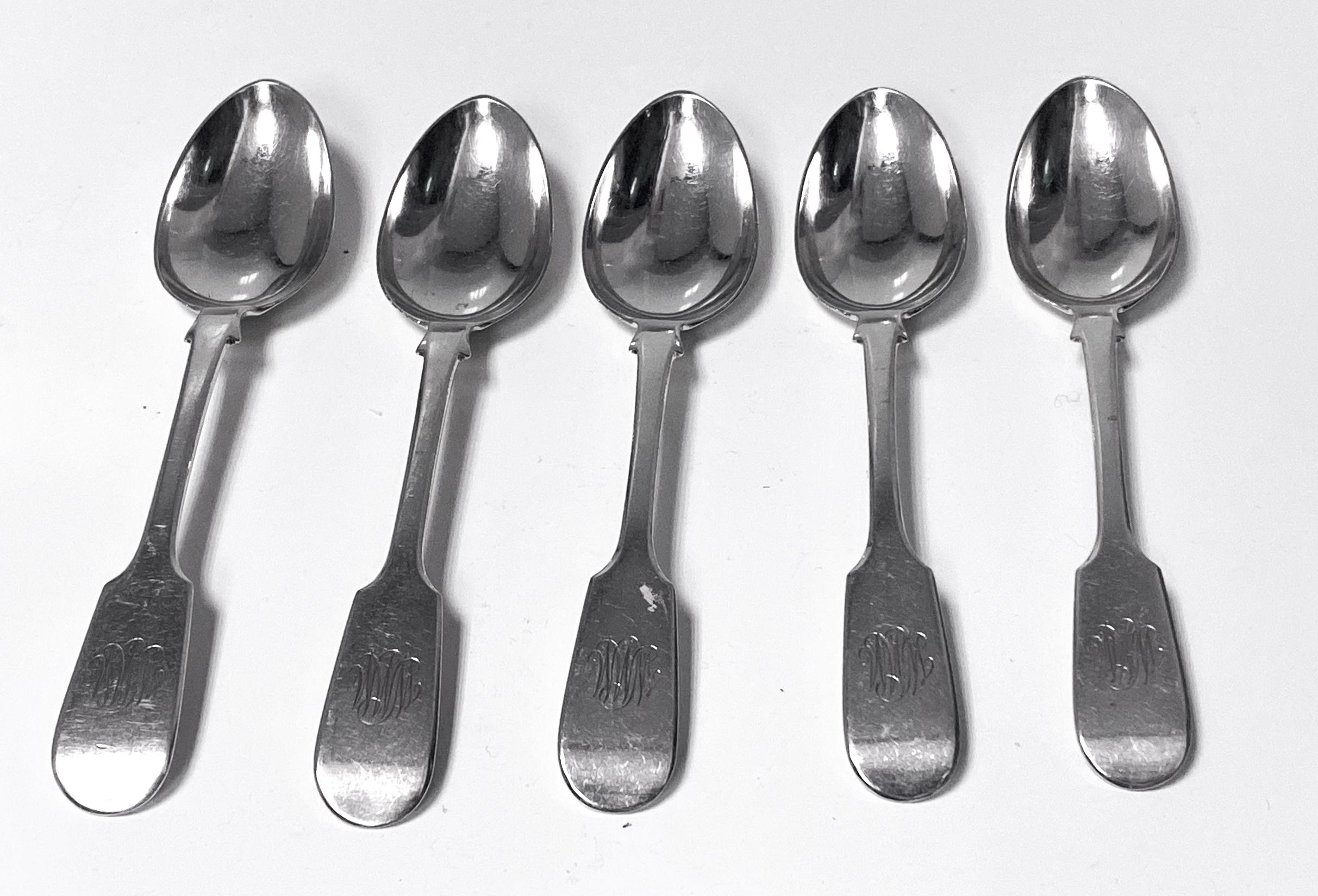 Canadian Silver Robert Hendery Montreal C.1850. Set of five Silver Fiddle large Teaspoons. Good patina, good clear marks, monogrammed. Length: 5.875 inches. Weight: 123.46 grams. 
