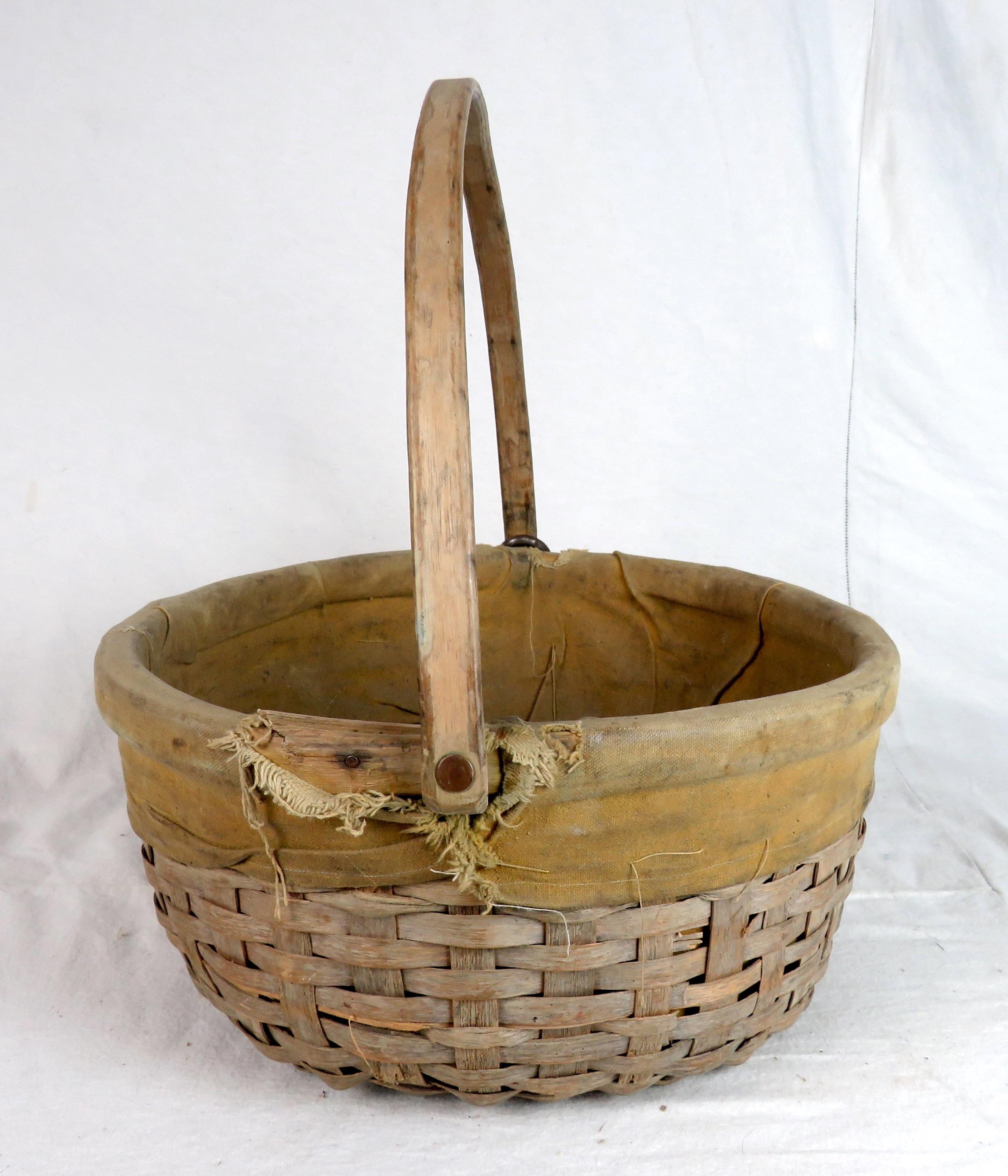 Canadian Swing Handled Basket with Canvas Lining, Circa 1900 In Good Condition For Sale In Nantucket, MA