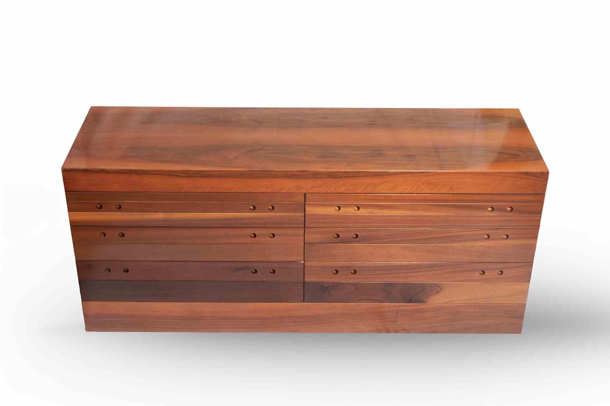 Cassettiera impiallacciata in noce Canaletto, anni '60 In condizioni buone in vendita a Roma, IT