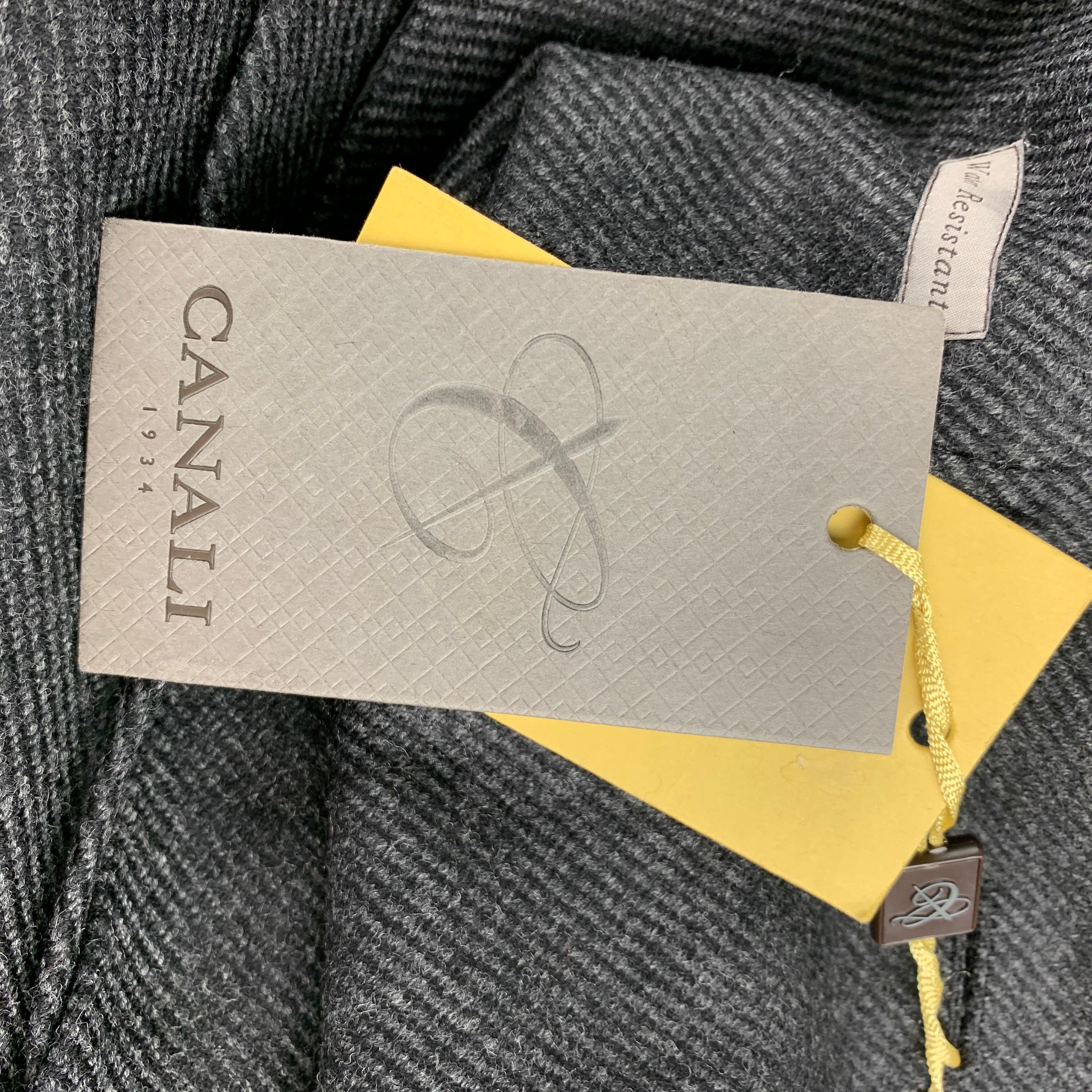 CANALI Kei Size 46 Grey & Black Diagonal Stripe Wool Notch Lapel Coat For Sale 3
