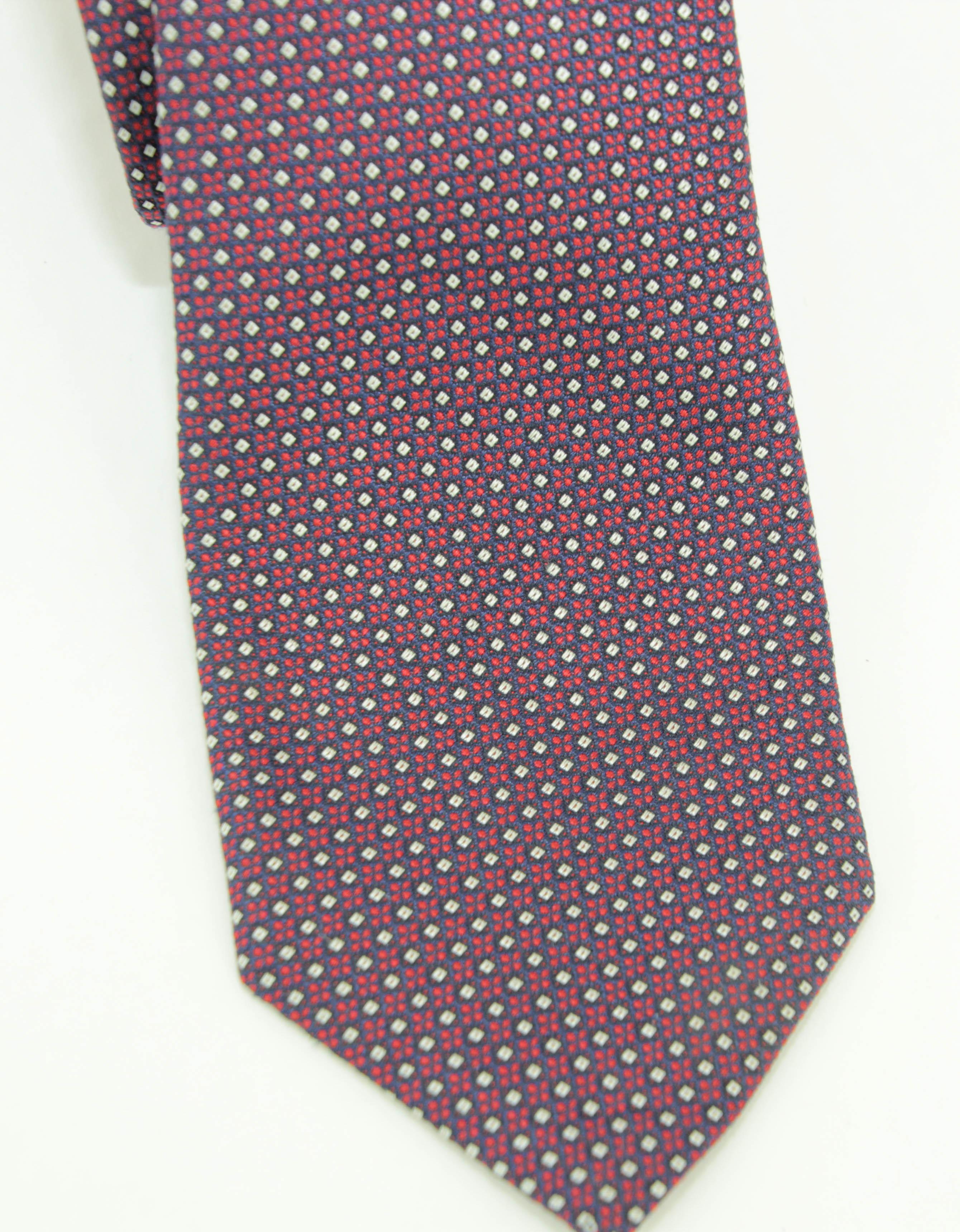 Canali Silk Necktie Geometric Pattern Dark Red White and Blue Italy For Sale 3