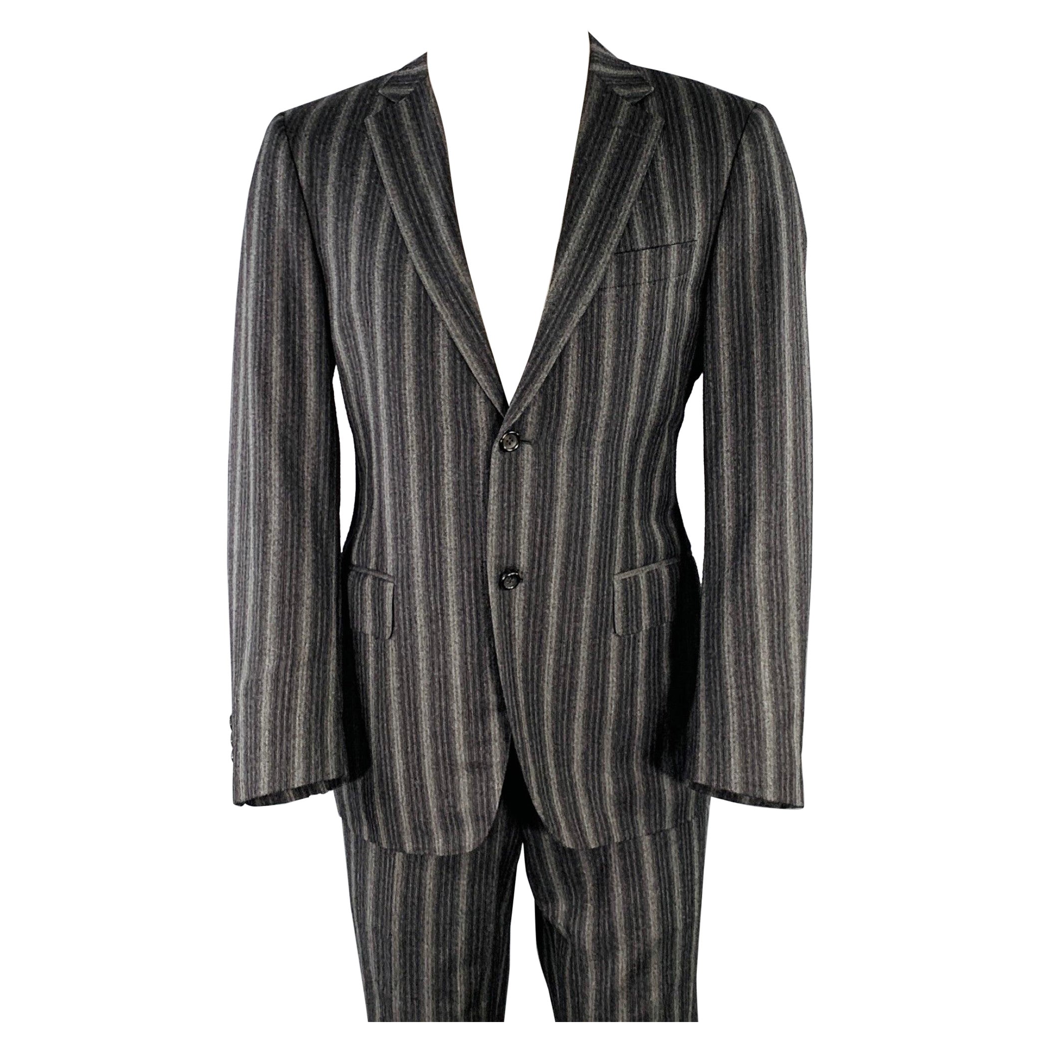 Canali Taille 40 Costume croisé en laine et cachemire à rayures gris anthracite