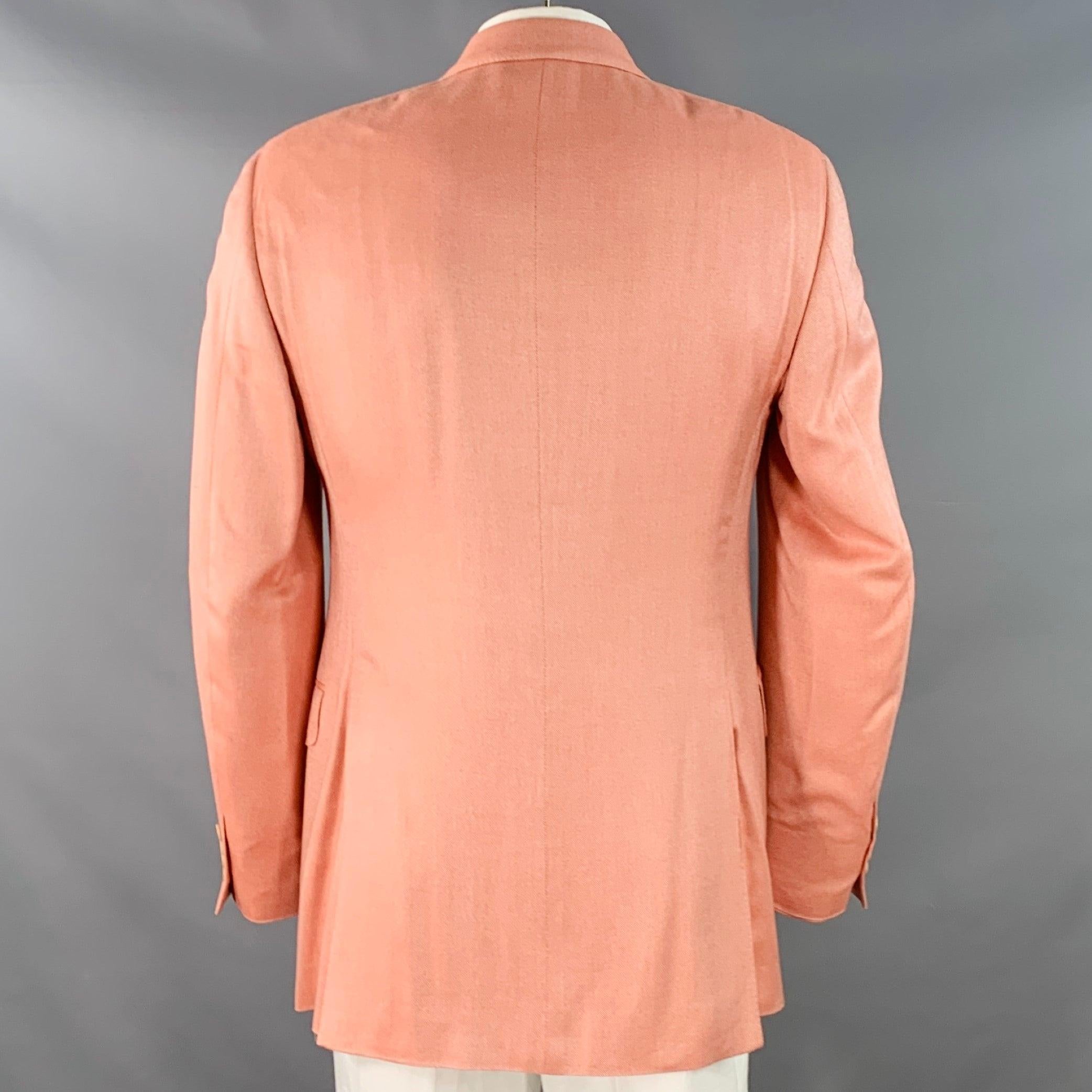 CANALI Taille 42 Long manteau de sport rose en bambou et rayonne à boutonnage unique et trois boutons en vente 1