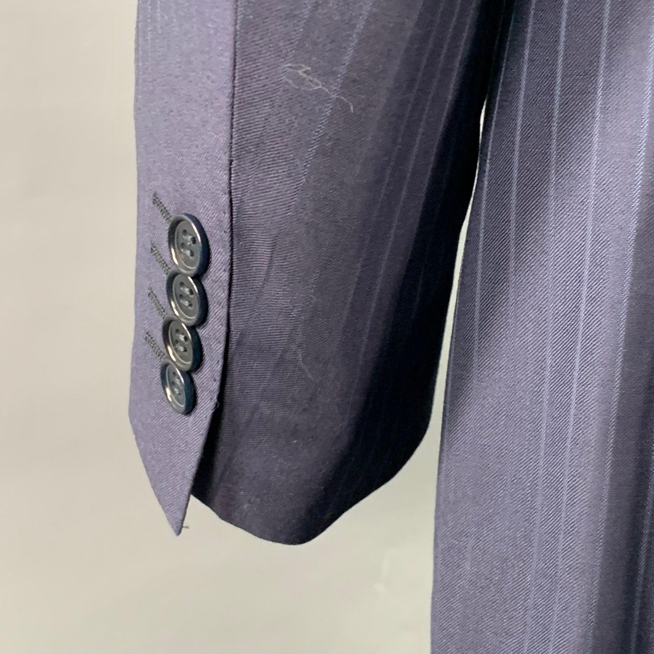 Canali Taille 48 Regular Costume bleu marine à rayures en laine vierge à revers échancré en vente 2