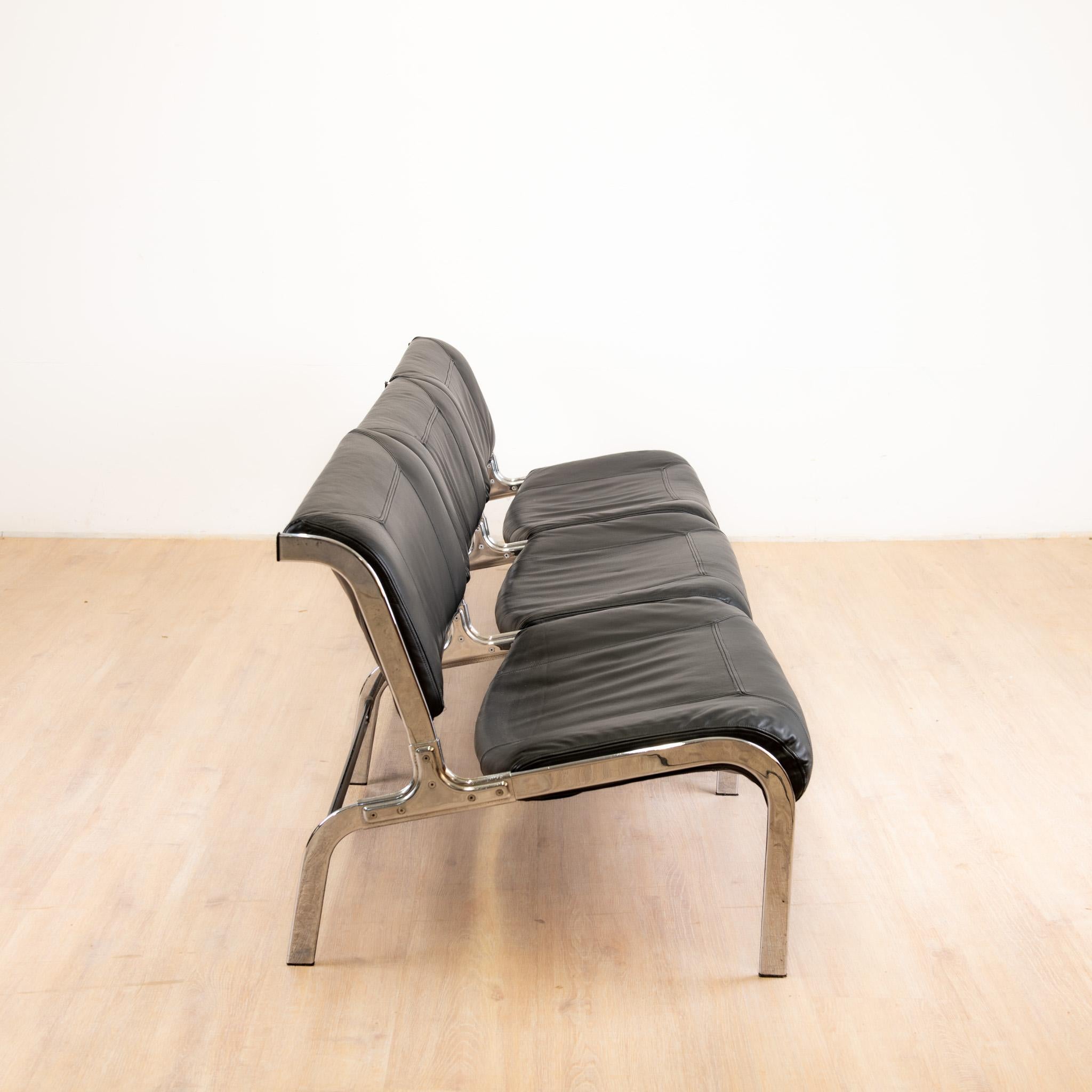 Mid-Century moderno Canapé 3 Places Whist Vintage par Olivier Mourgue pour Airborne, 1964, 1960 in vendita