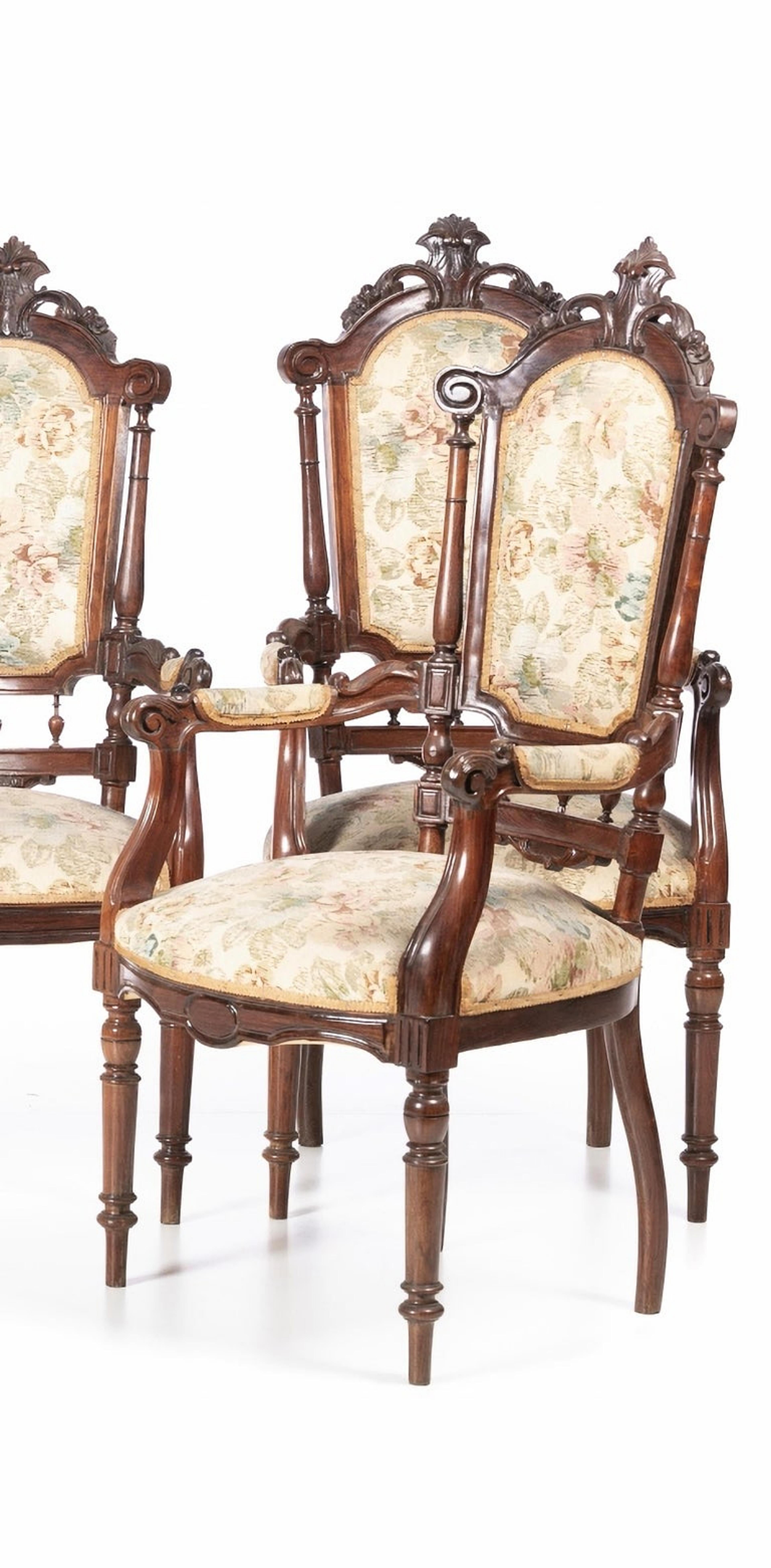 Canapé and Pair of Armchairs Portuguese from the 19th Century In Good Condition For Sale In Madrid, ES
