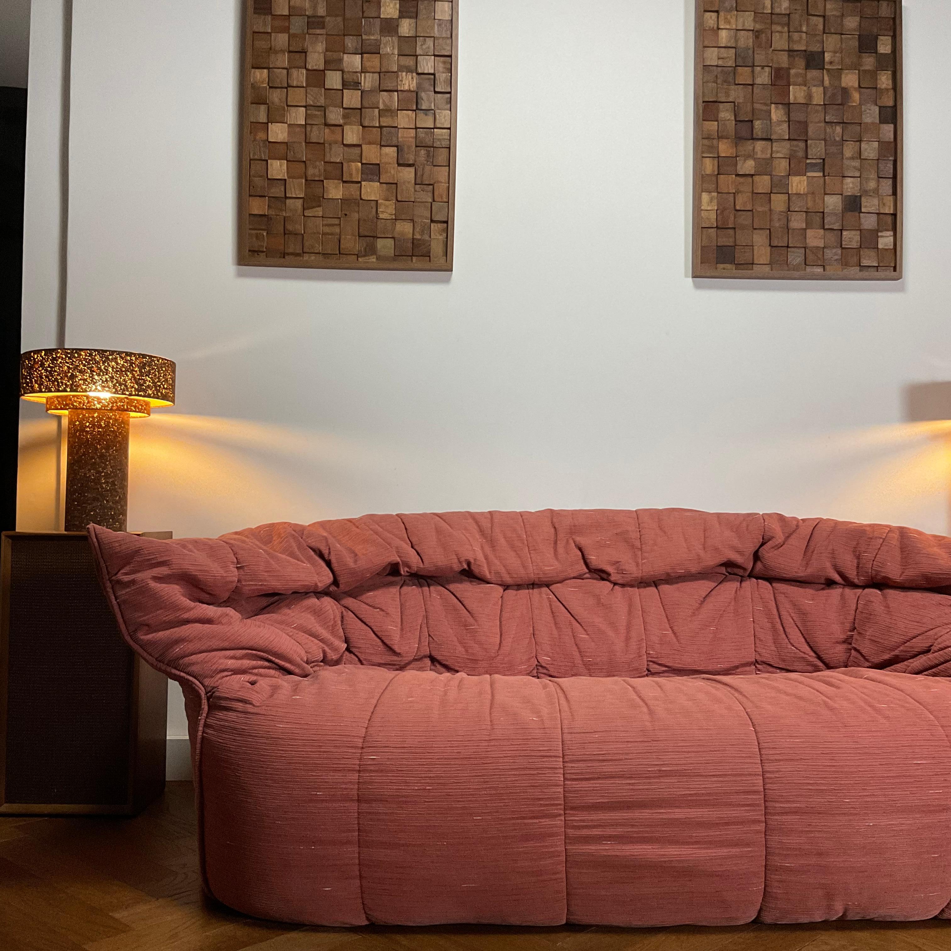 Canapé Brigantin par Michel Ducaroy pour Ligne Roset vintage années 70/80 Housse en coton tissé dans les tons bois de rose (légèrement rayé/chiné (cf photos) Entièrement nettoyé En très bel état 190 x 80 x 70 cm de hauteur