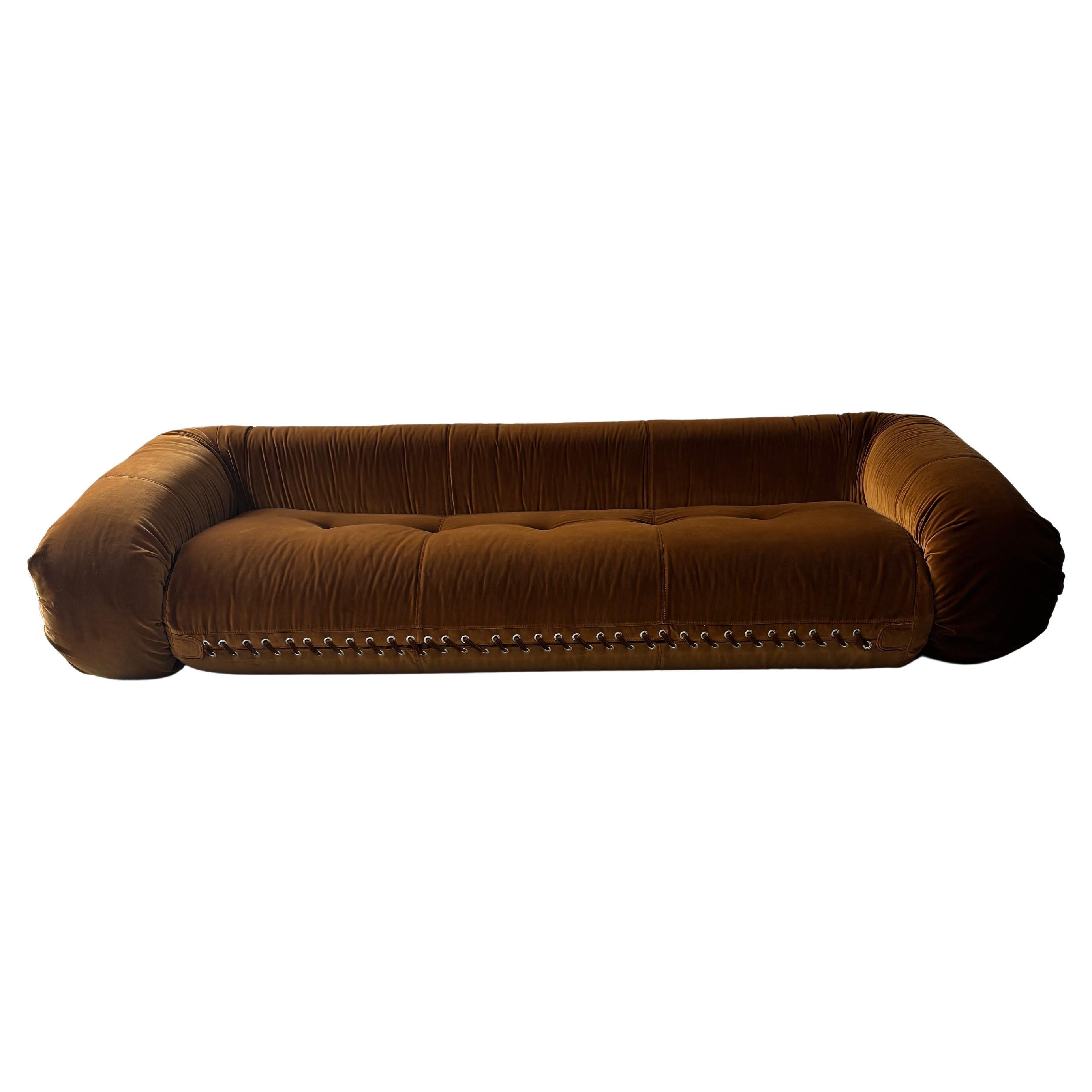 Canapé- lit  "Anfibio" par Alessandro Becchi pour Giovannetti des années 1970 For Sale