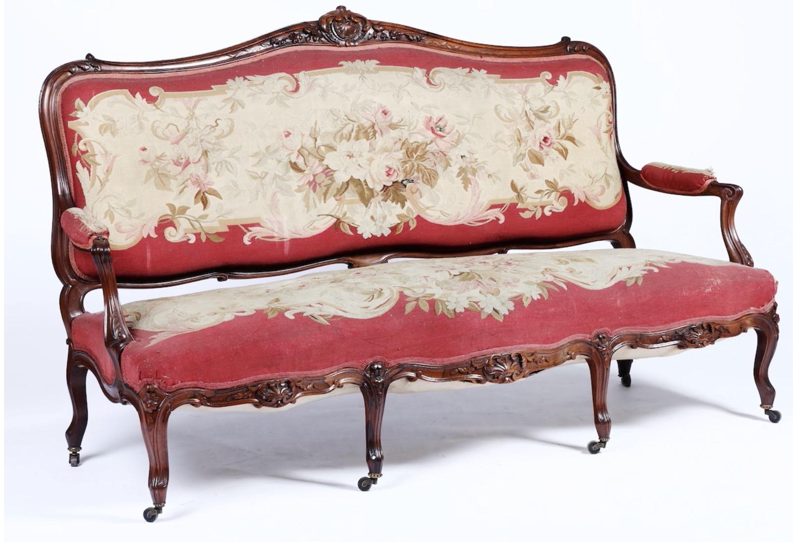 Canape Louis Philippe 19th Century Upholstered and Covered with Aubusson Fabric In Good Condition In Madrid, ES