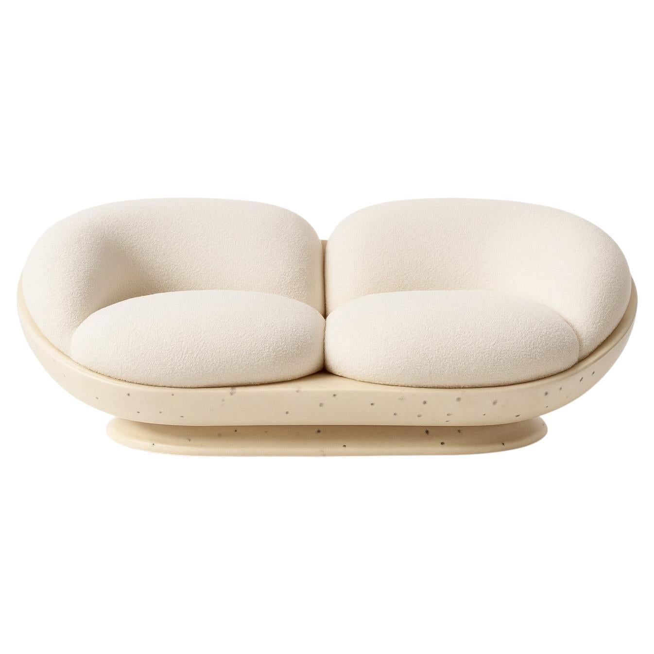 Canapé " MIRAGE" en beige Par Alexandre Ligios For Sale