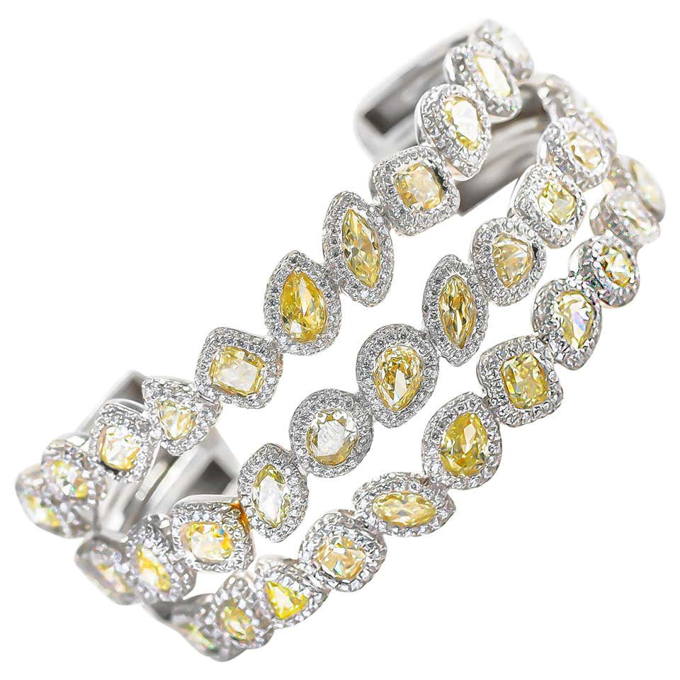 Canary Diamonds 1.50 Carat and White Diamonds 1 Carat Bakelite Bracelet ...