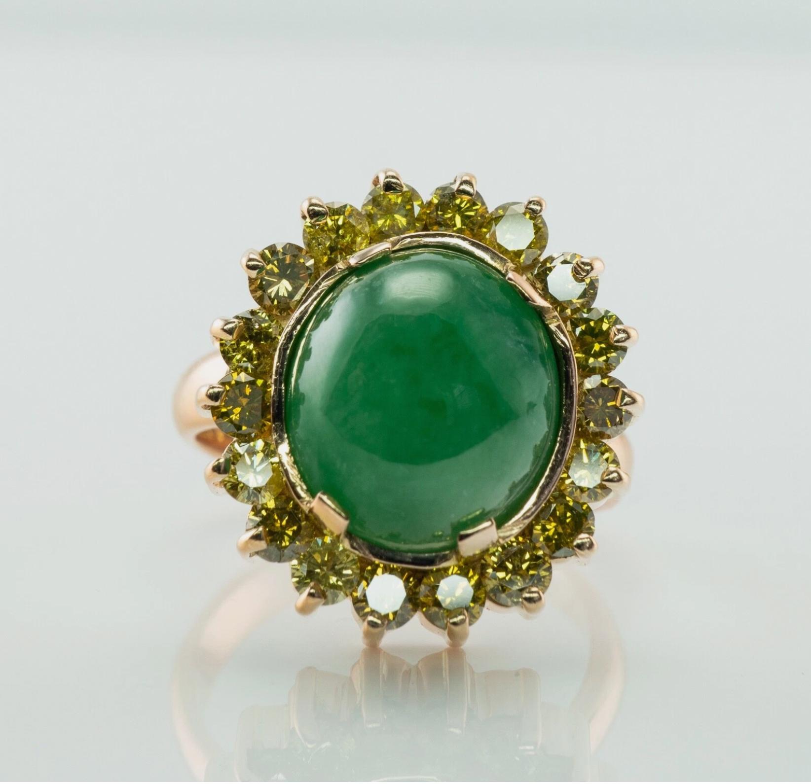 Canary Diamond Jade Ring 18K Gold Vintage Cocktail

This terrific vintage ring is finely crafted in solid 18K Yellow gold with a hint of Rose gold. 
It is set with Natural Jade and genuine canary Diamonds. 
There are 18 round brilliant cut diamonds.