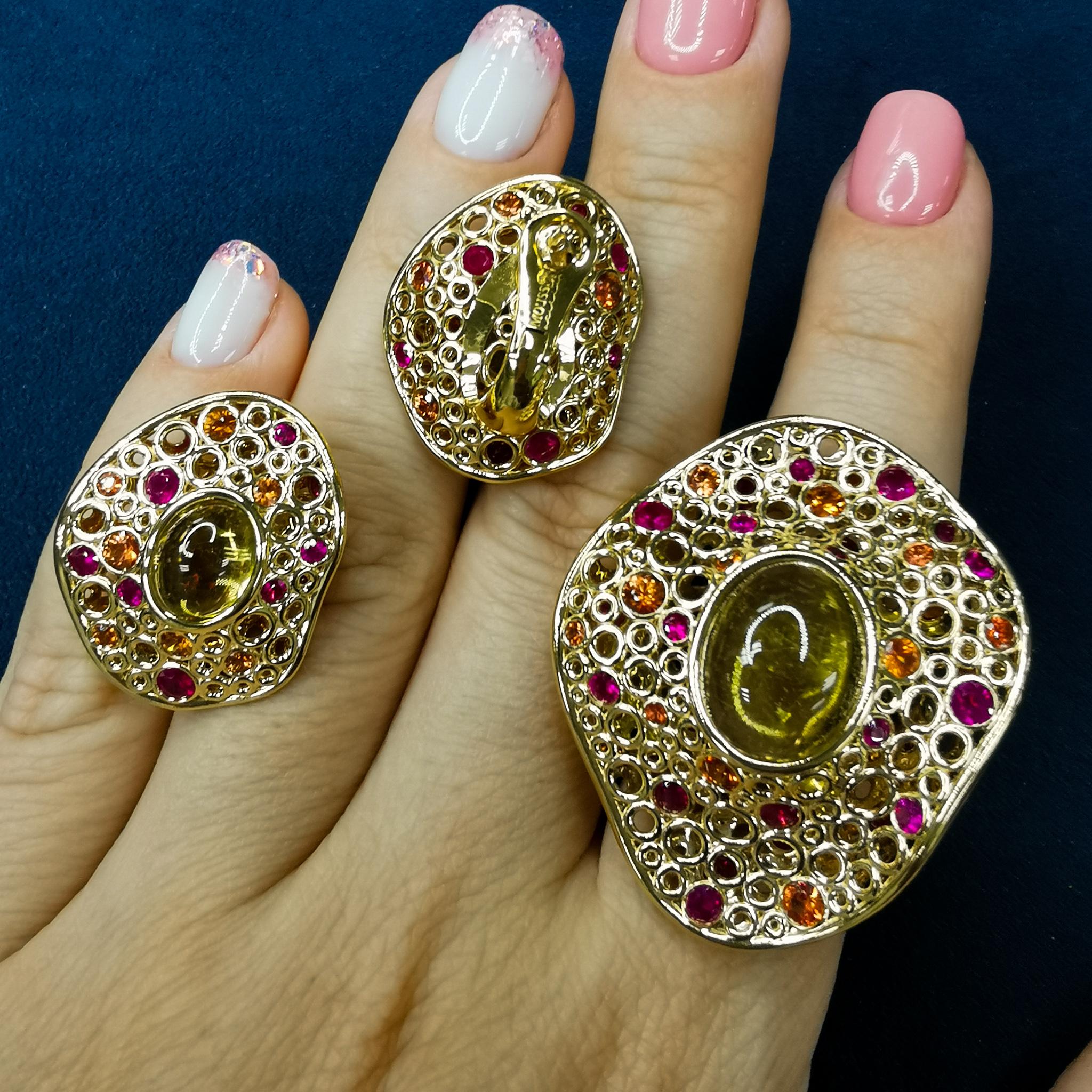 Canary Tourmaline Rubies Sapphires 18 Karat Yellow Gold Bubble Suite In New Condition For Sale In Bangkok, TH