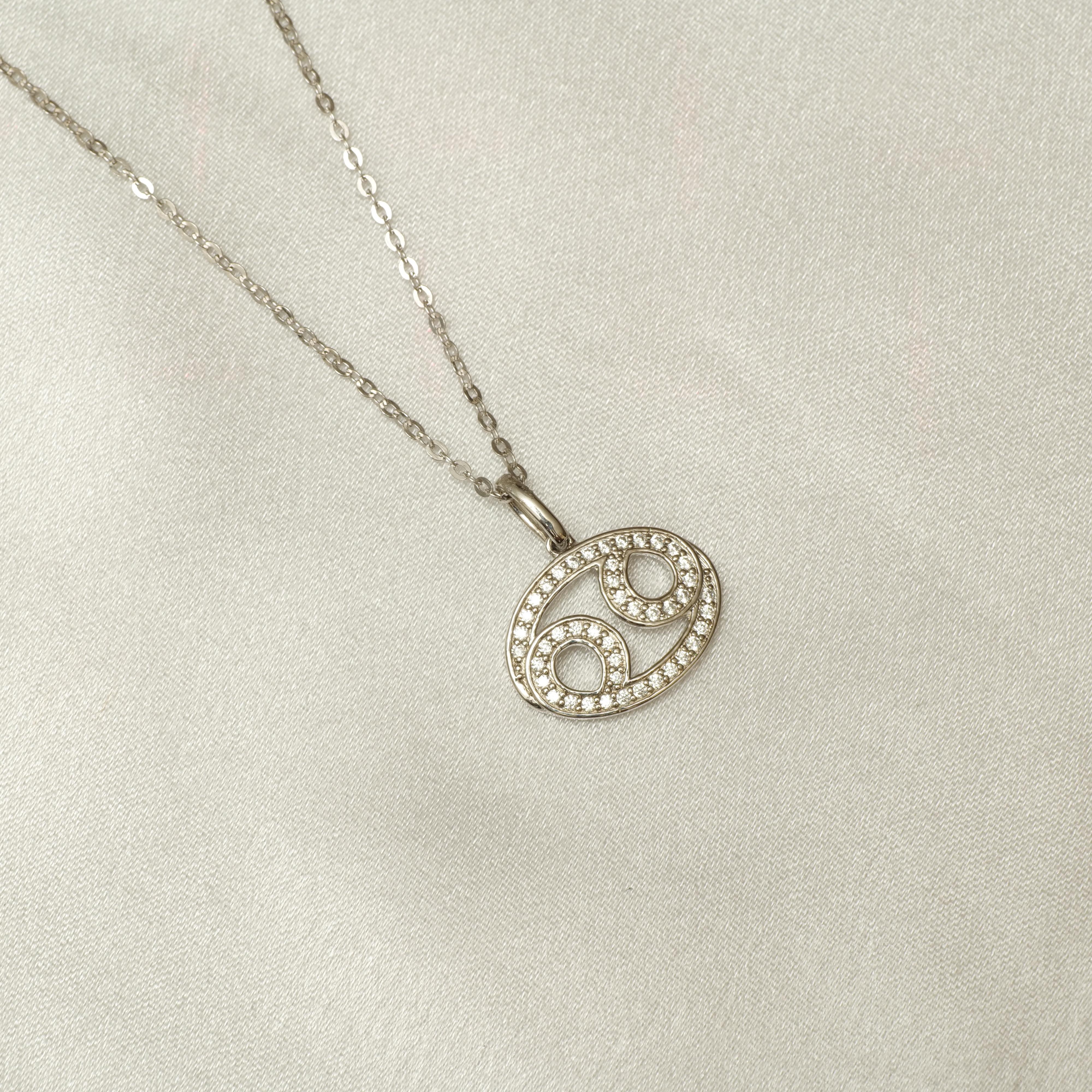 Krebs Horoskop Diamant-Halskette in 14K massivem Gold (zertifiziert) im Angebot 2