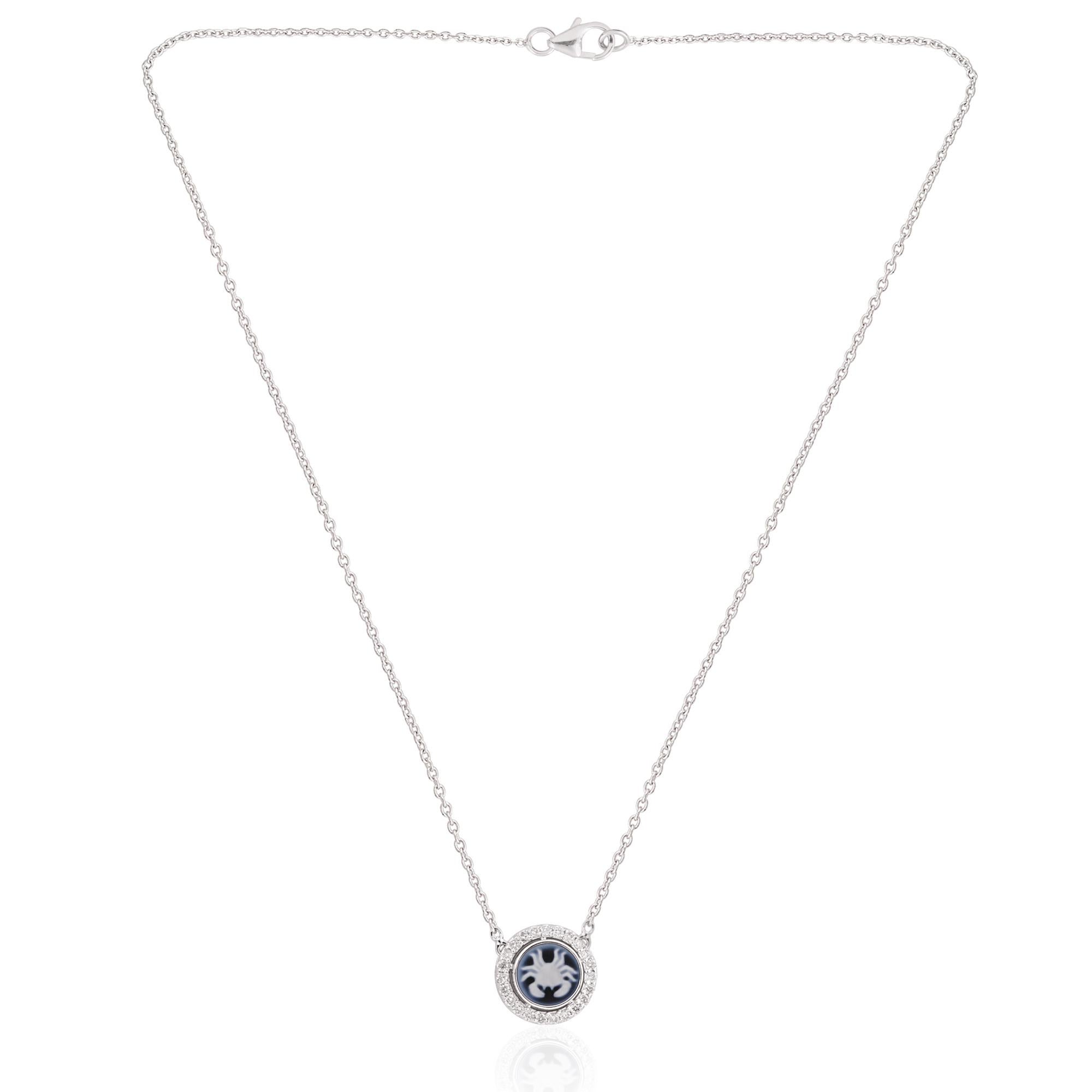 Segno zodiacale del Cancro H/SI Ciondolo astrologico in oro bianco 14k con diamanti in vendita 1