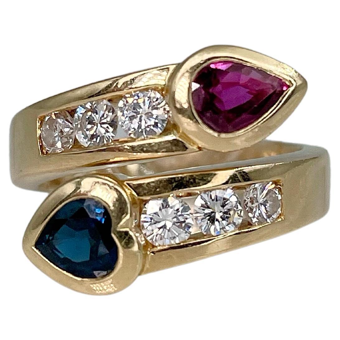 Bague Toi et Moi Candame en or 18 carats, saphirs, rubis et diamants, design moderne en vente