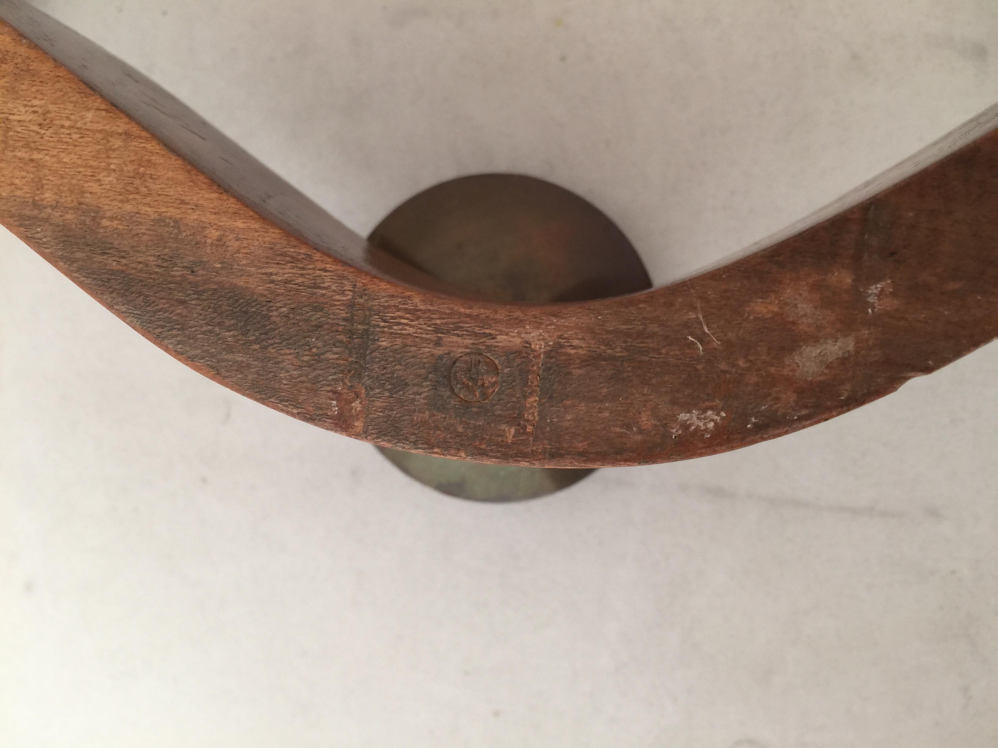 Candelabro, 1950, Materiali: Wood e bronzo in vendita 3