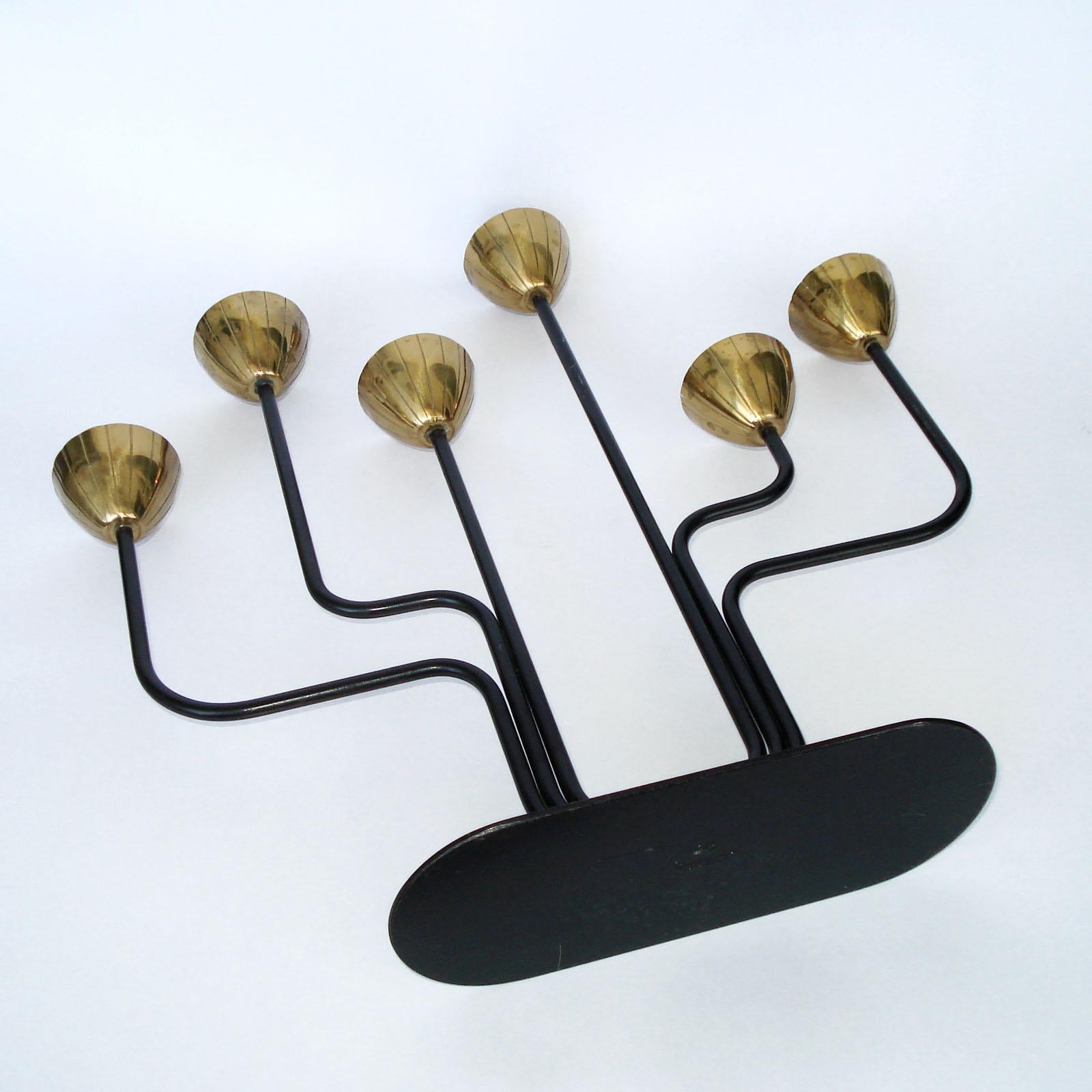 Candelabro in metallo e ottone di Gunnar Ander per Ystad-Metall, Svezia in vendita 2
