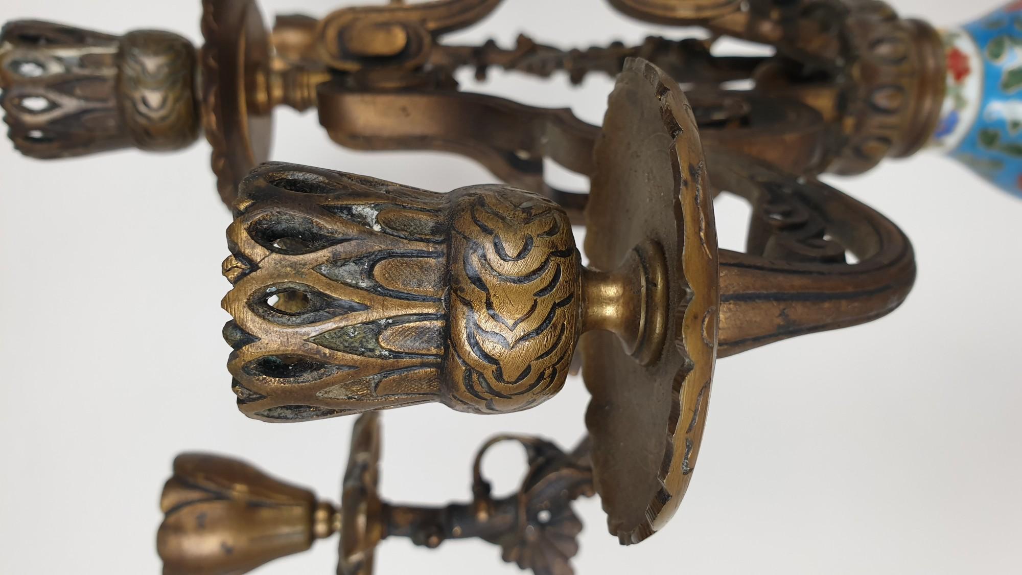 Candelabro in porcellana e bronzo, Giappone, XIX secolo in vendita 5